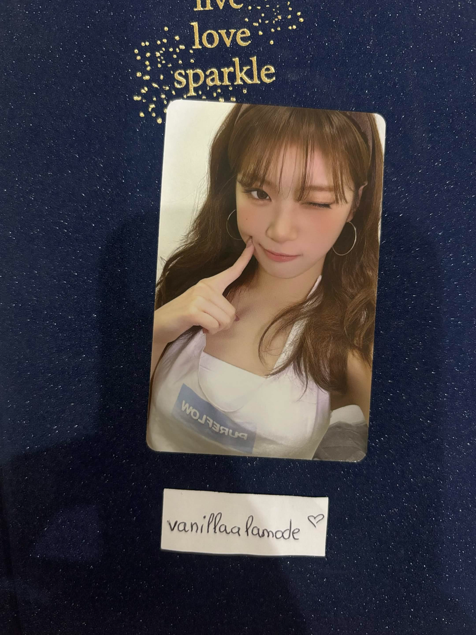 LE SSERAFIM Kim Chaewon LE SSERAFIM - Kim Chaewon - Made My Night Album pob (pre-order benefit) weverse global shop (wvg) compact version listing photo 1