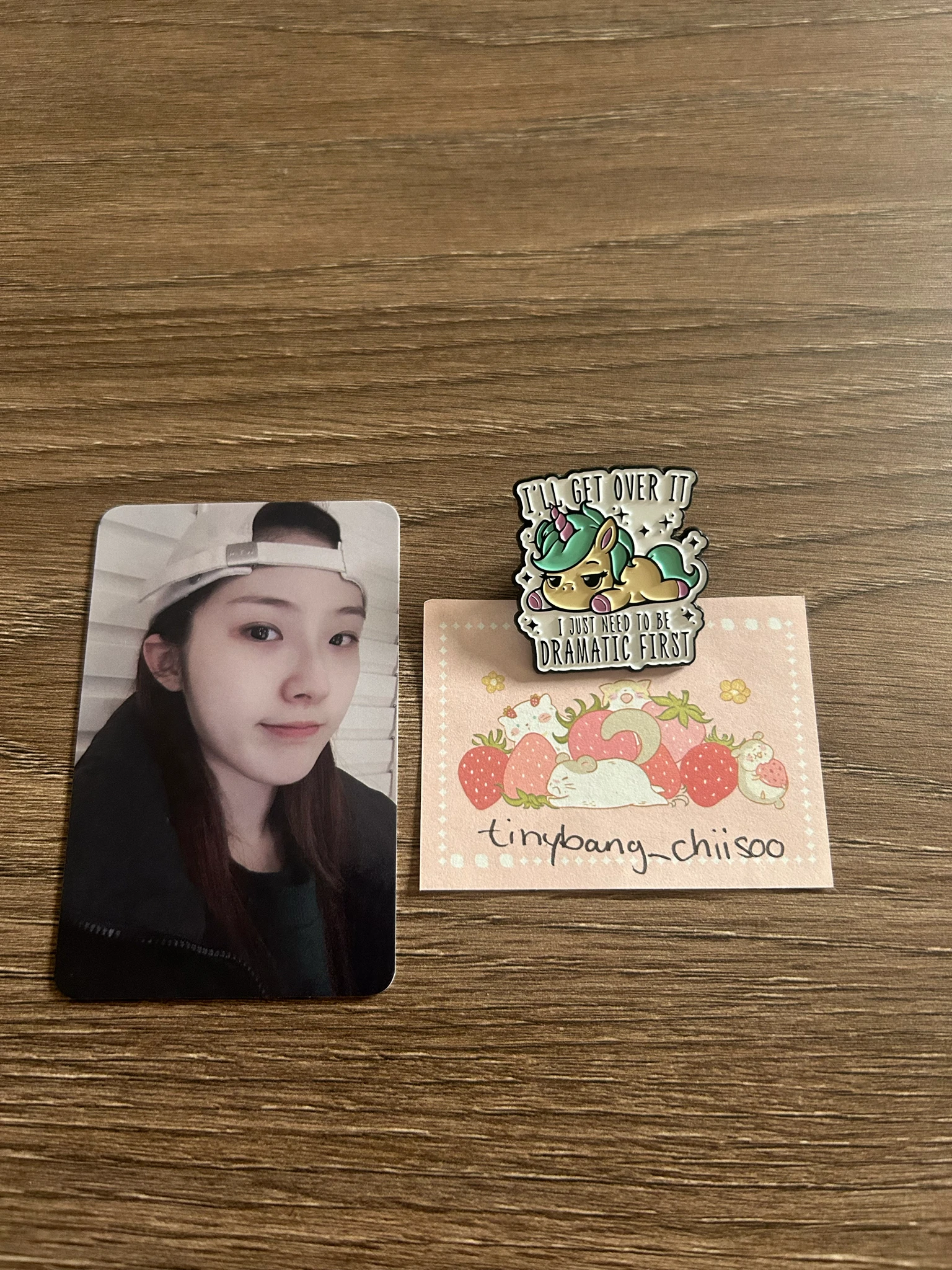 LOONA HaSeul LOONA - HaSeul - LOOK:NA Hobbyplanet: Season 1 MD Other down jumper merch photocard apology set bad image - replace listing photo 1