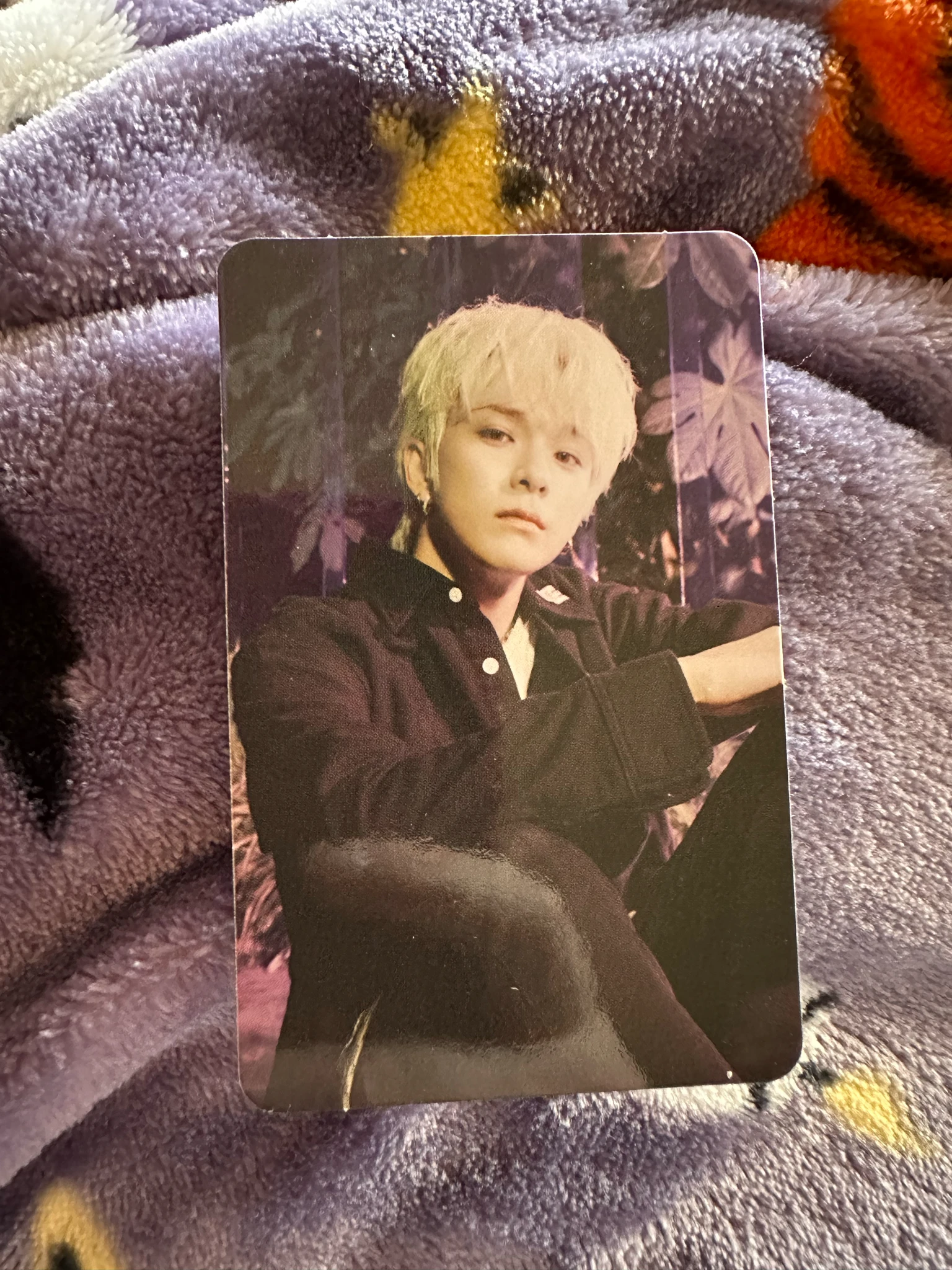 TREASURE Asahi TREASURE - Asahi - THE FIRST STEP: CHAPTER THREE Album album photocard black version version 2 concept photocard listing photo 1