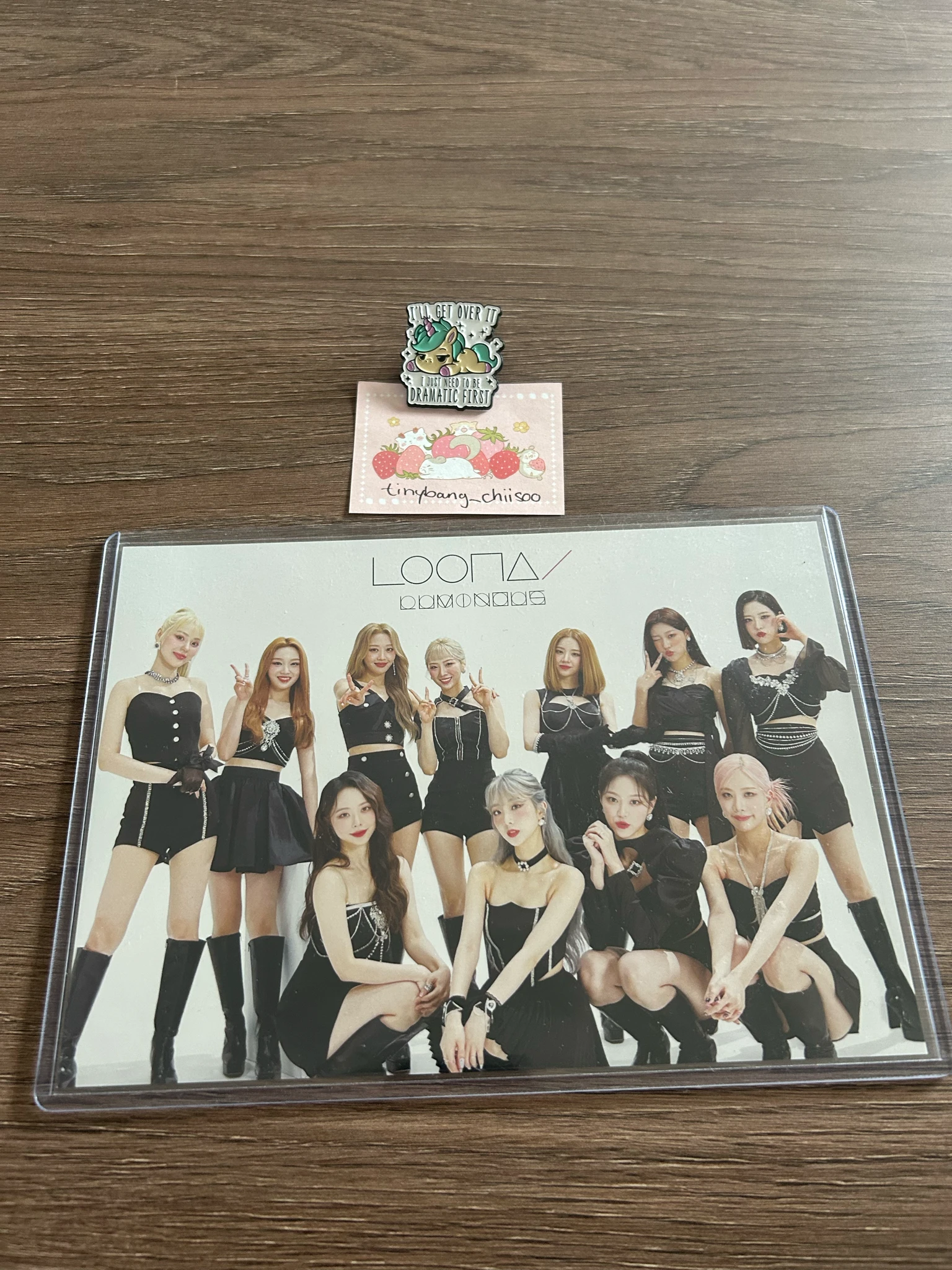 LOONA LOONA - LUMINOUS Album postcard tower records japan pob (pre-order benefit) supplemental listing photo 1