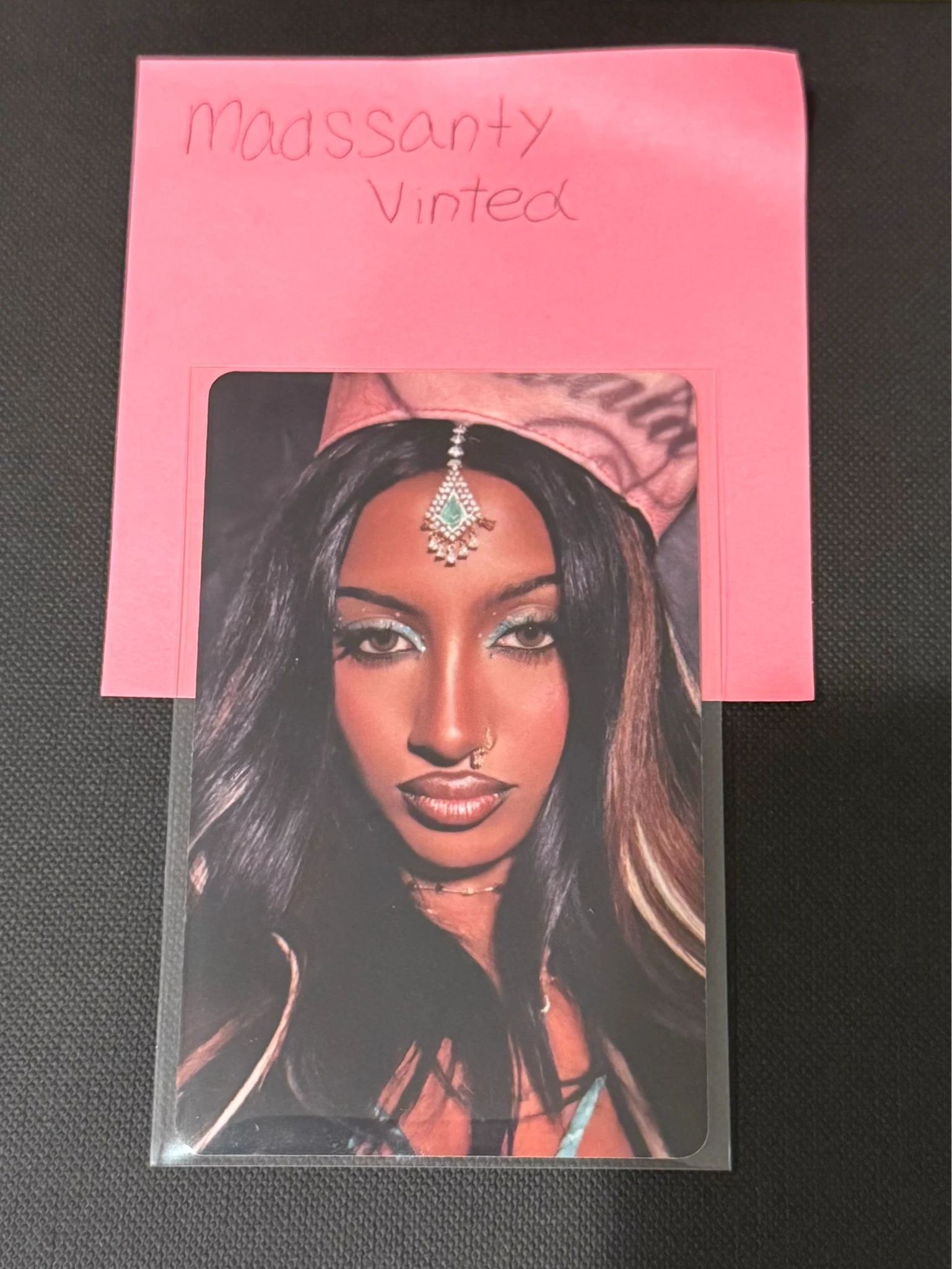KATSEYE Lara KATSEYE - Lara - THE WILDWORLD TOUR Event mini photocard version 3 merch photocard listing photo 1