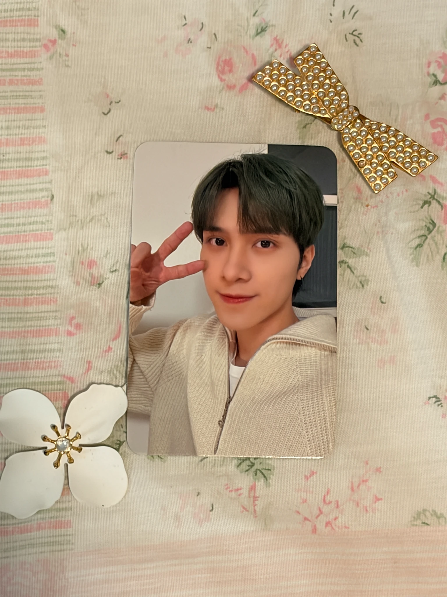 WayV Hendery WayV - Hendery - Phantom Album pob (pre-order benefit) apple music listing photo 1