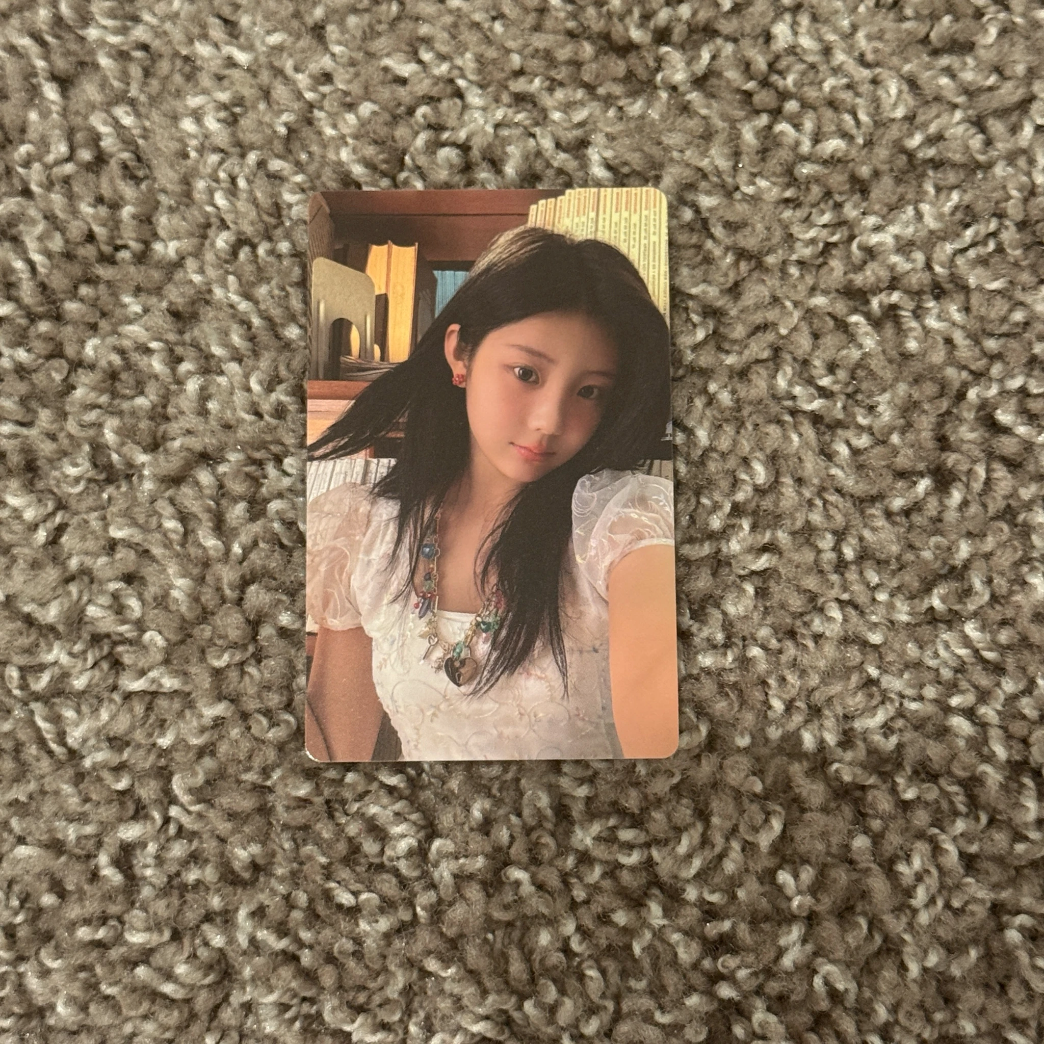 ILLIT Wonhee ILLIT - WONHEE - I'LL LIKE YOU Album listing photo 1