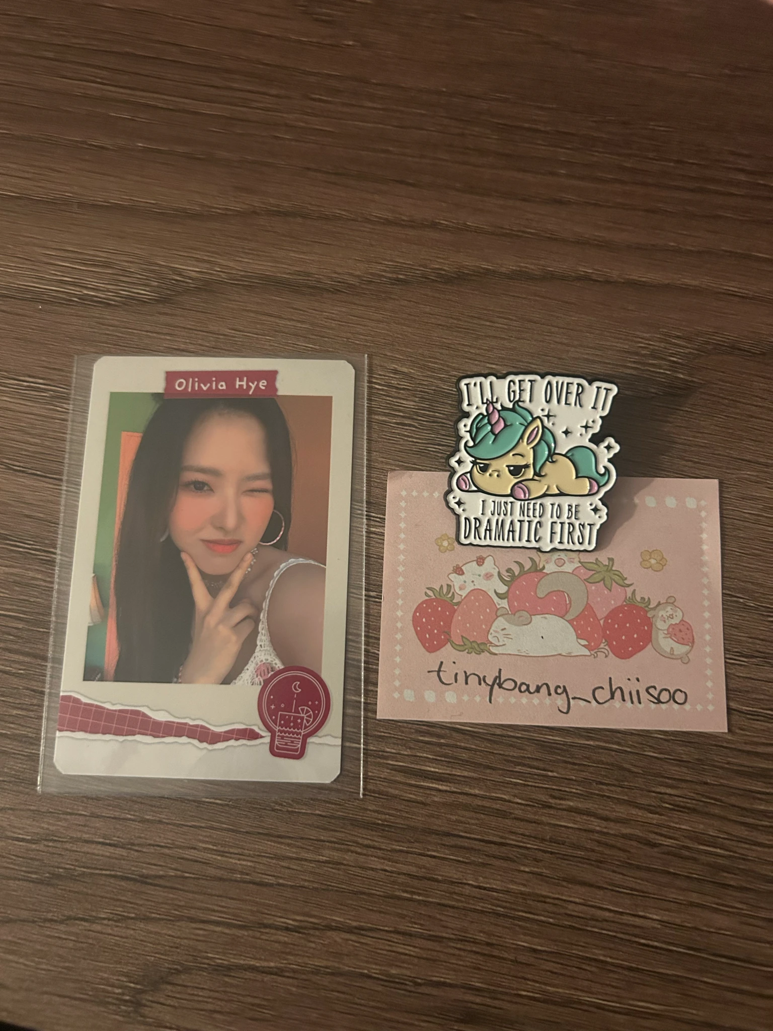 LOONA HyeJu LOONA - HyeJu - Summer Package 2022: LOONA's Vacation Other polaroid polaroid set merch photocard listing photo 1