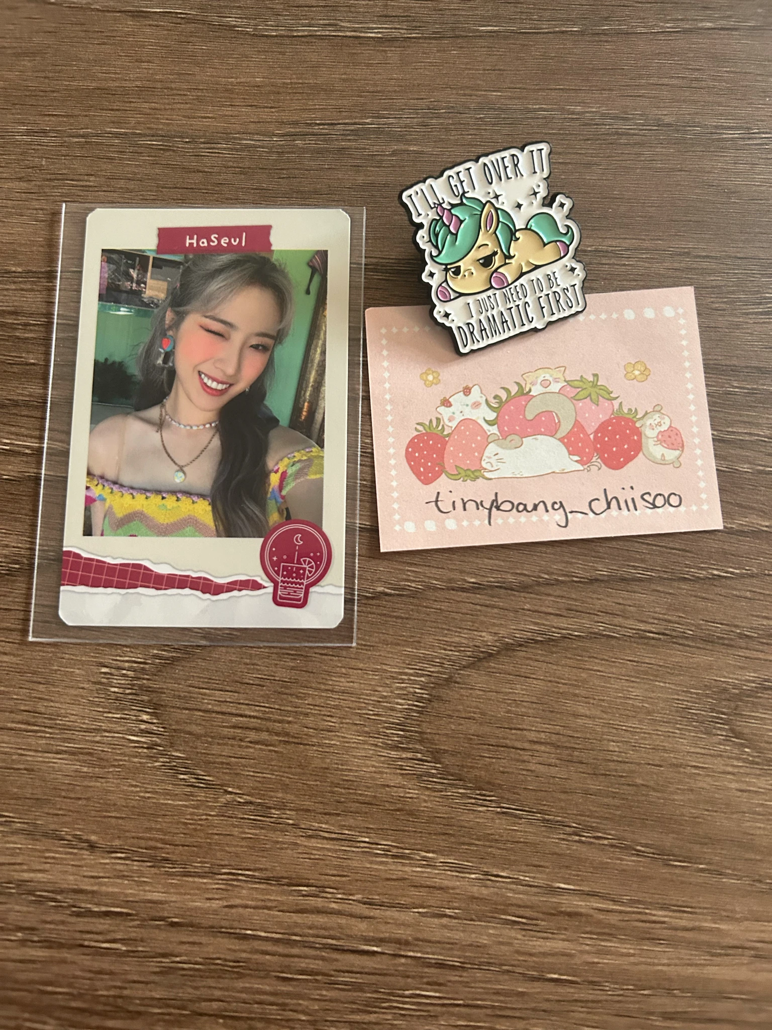 LOONA HaSeul LOONA - HaSeul - Summer Package 2022: LOONA's Vacation Other polaroid merch photocard polaroid set listing photo 1