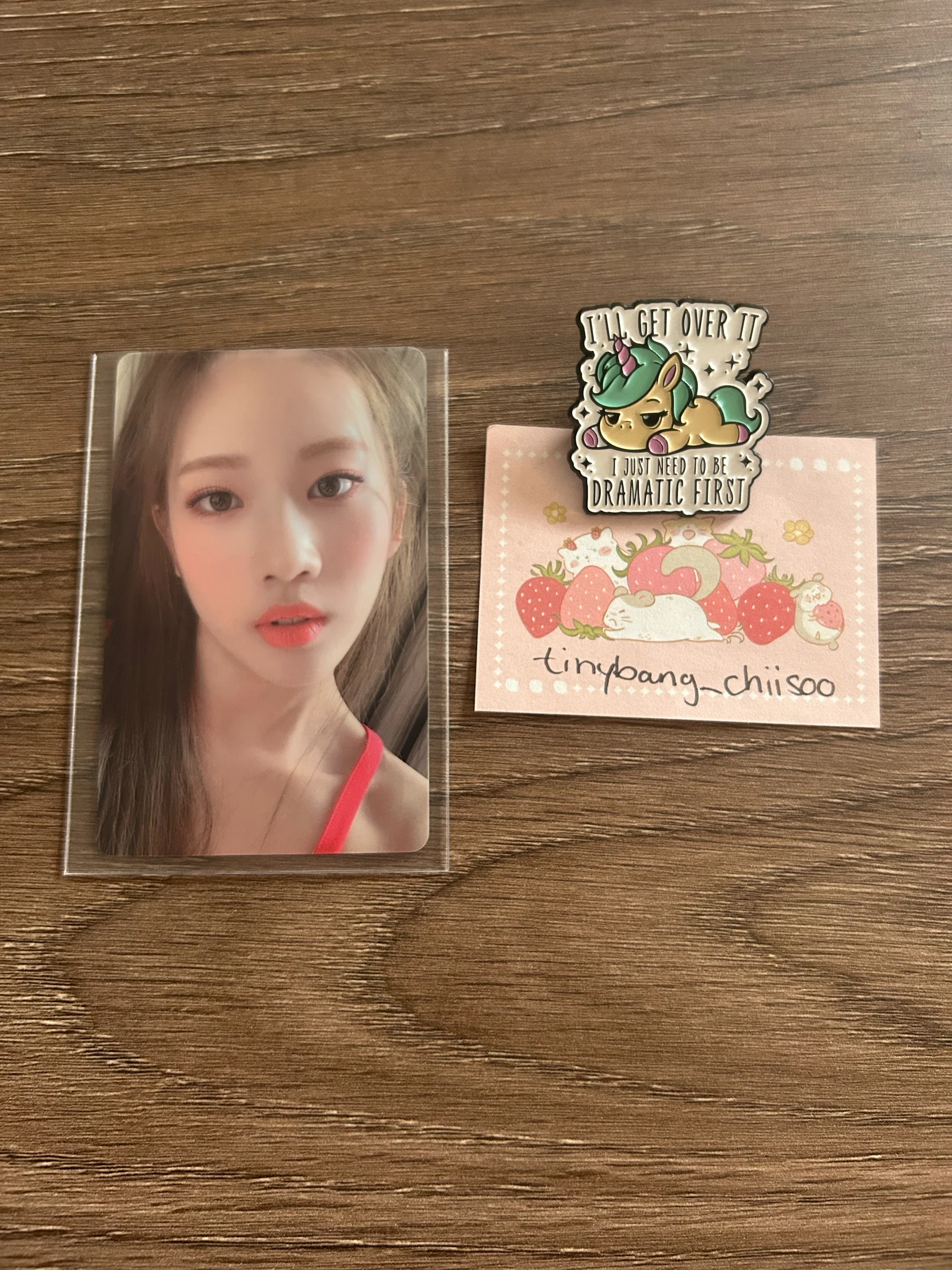 LOONA Kim Lip LOONA - Kim Lip - Summer Package 2020: LOONA Island Other photocard set pob (pre-order benefit) merch photocard listing photo 1