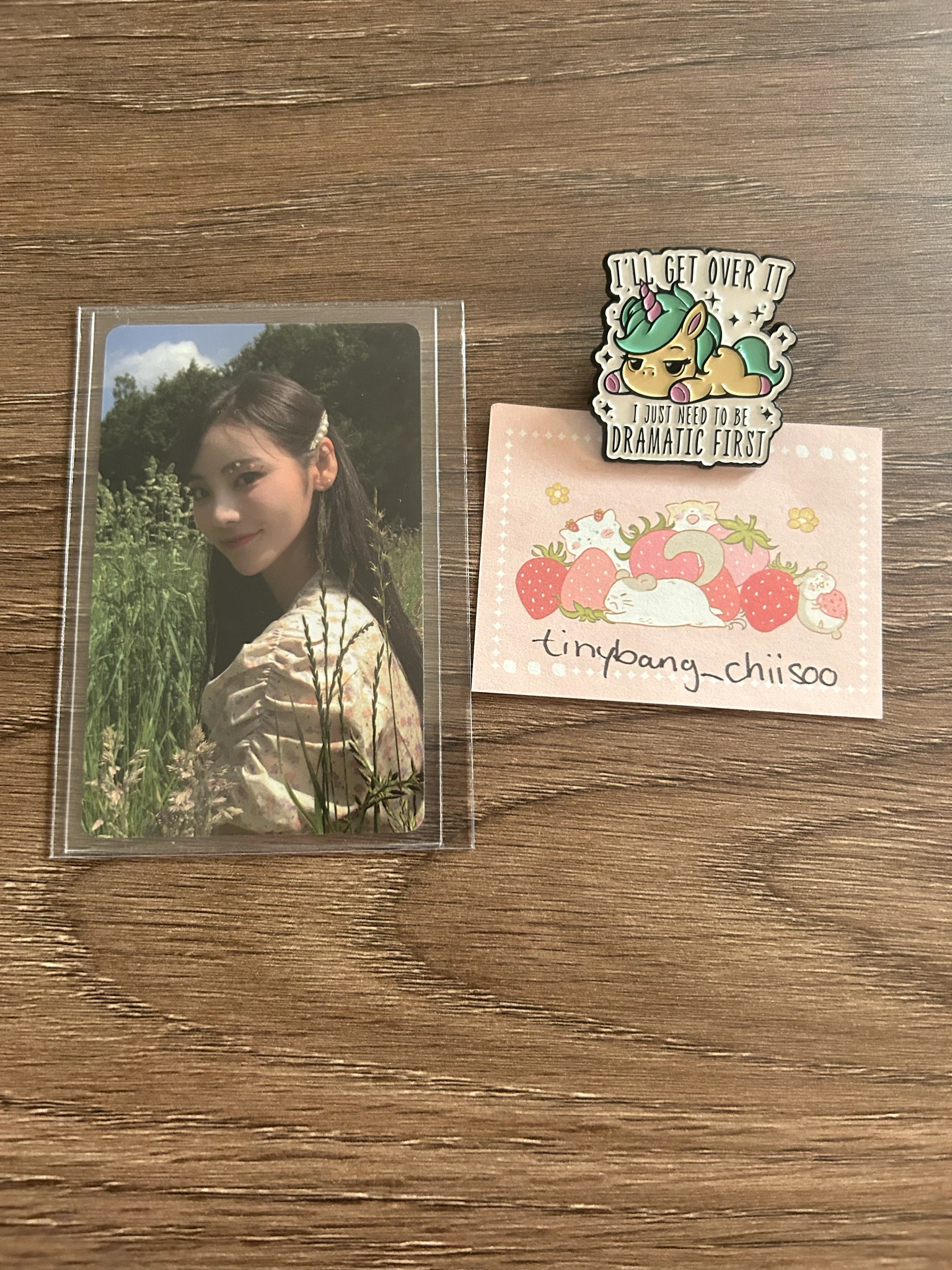LOONA JinSoul LOONA - JinSoul - Summer Package 2020: LOONA Island Other photocard set pob (pre-order benefit) merch photocard listing photo 1