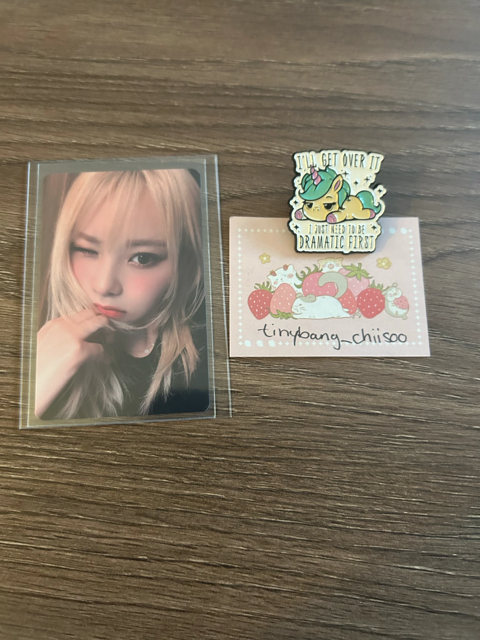 LOONA JinSoul LOONA - JinSoul - 2022 1st World Tour LOONATHEWORLD Event mymusictaste (mmt) trading card photocard set listing photo 1