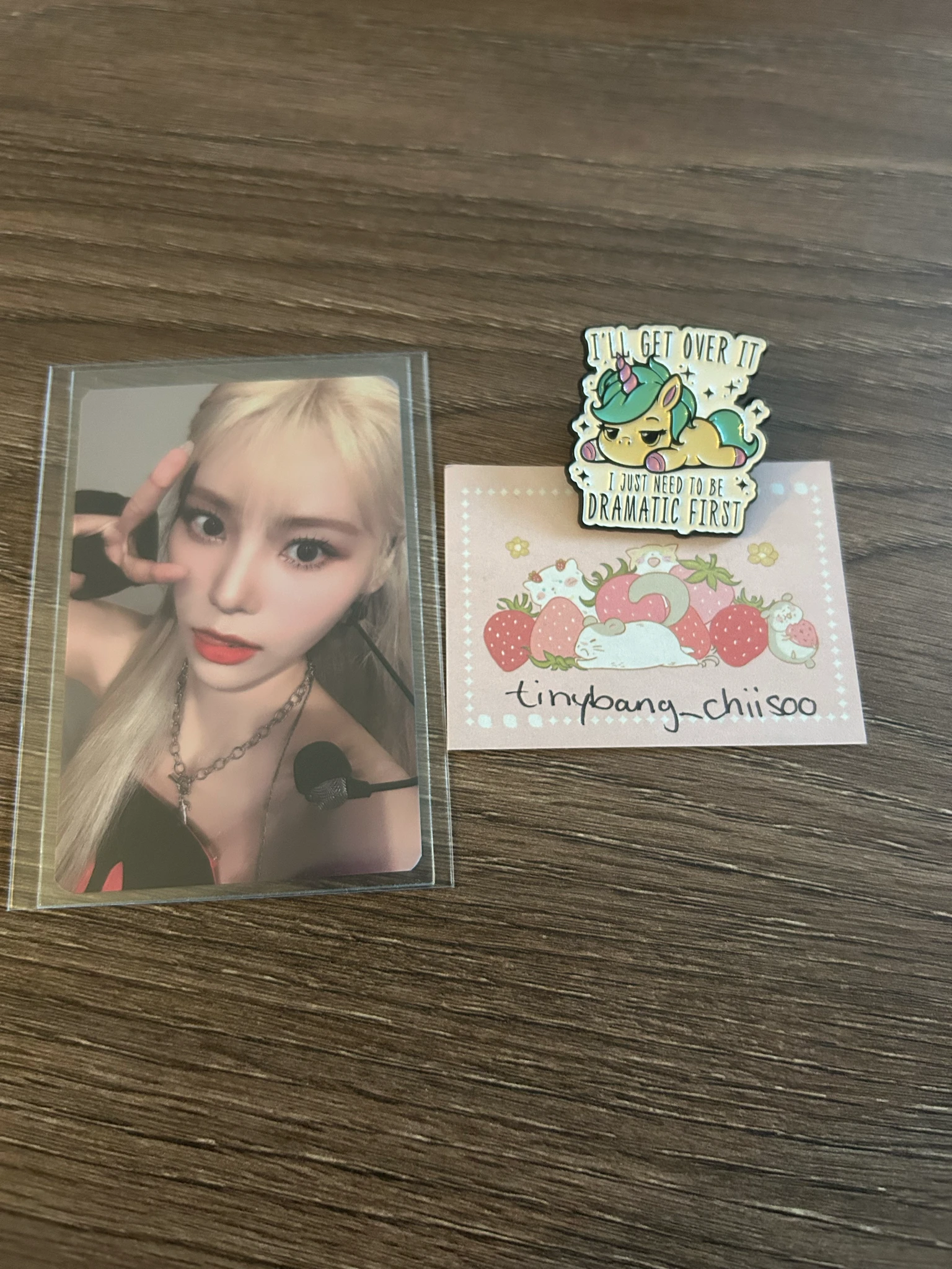 LOONA JinSoul LOONA - JinSoul - 2022 1st World Tour LOONATHEWORLD Event mymusictaste (mmt) trading card photocard set listing photo 1
