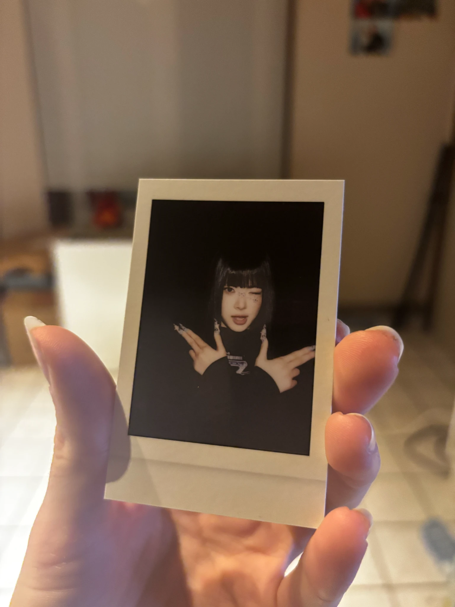 LE SSERAFIM Hong Eunchae LE SSERAFIM - Hong Eunchae - Made My Night Album polaroid merch photocard trading card listing photo 1