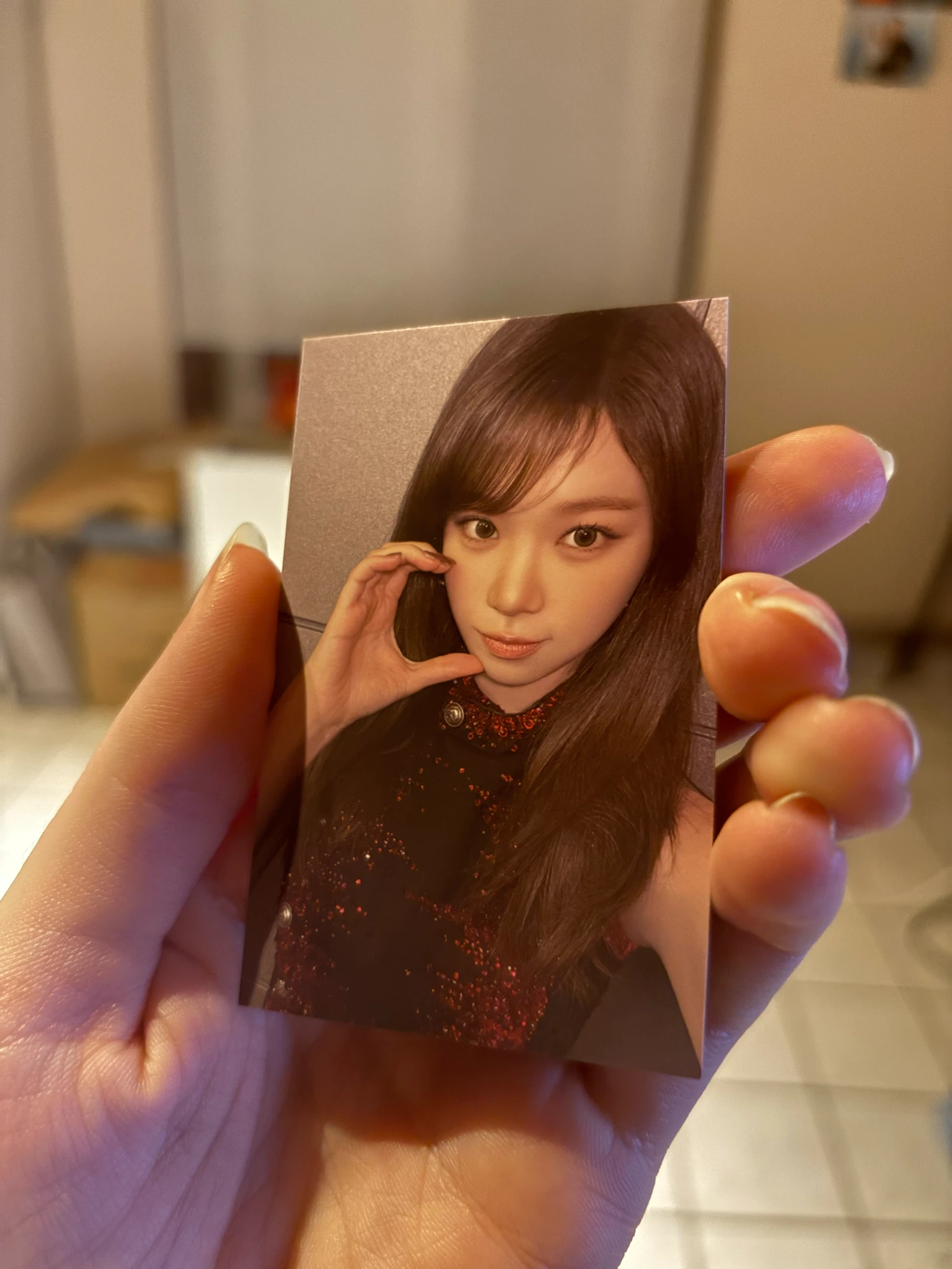 LE SSERAFIM Kim Chaewon LE SSERAFIM - Kim Chaewon - 2026 Global Merchandise Pop-Up Shops Event purchase benefit pop-up withfans / yizhiyu (yzy) kpopmerch listing photo 1