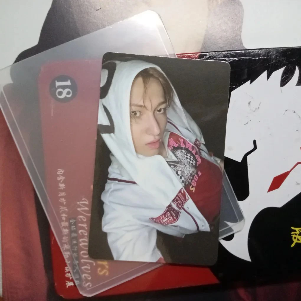CORTIS Martin CORTIS - Martin - GREENGREEN Album lucky draw (LD) round 3 weverse global shop (wvg) listing photo 1