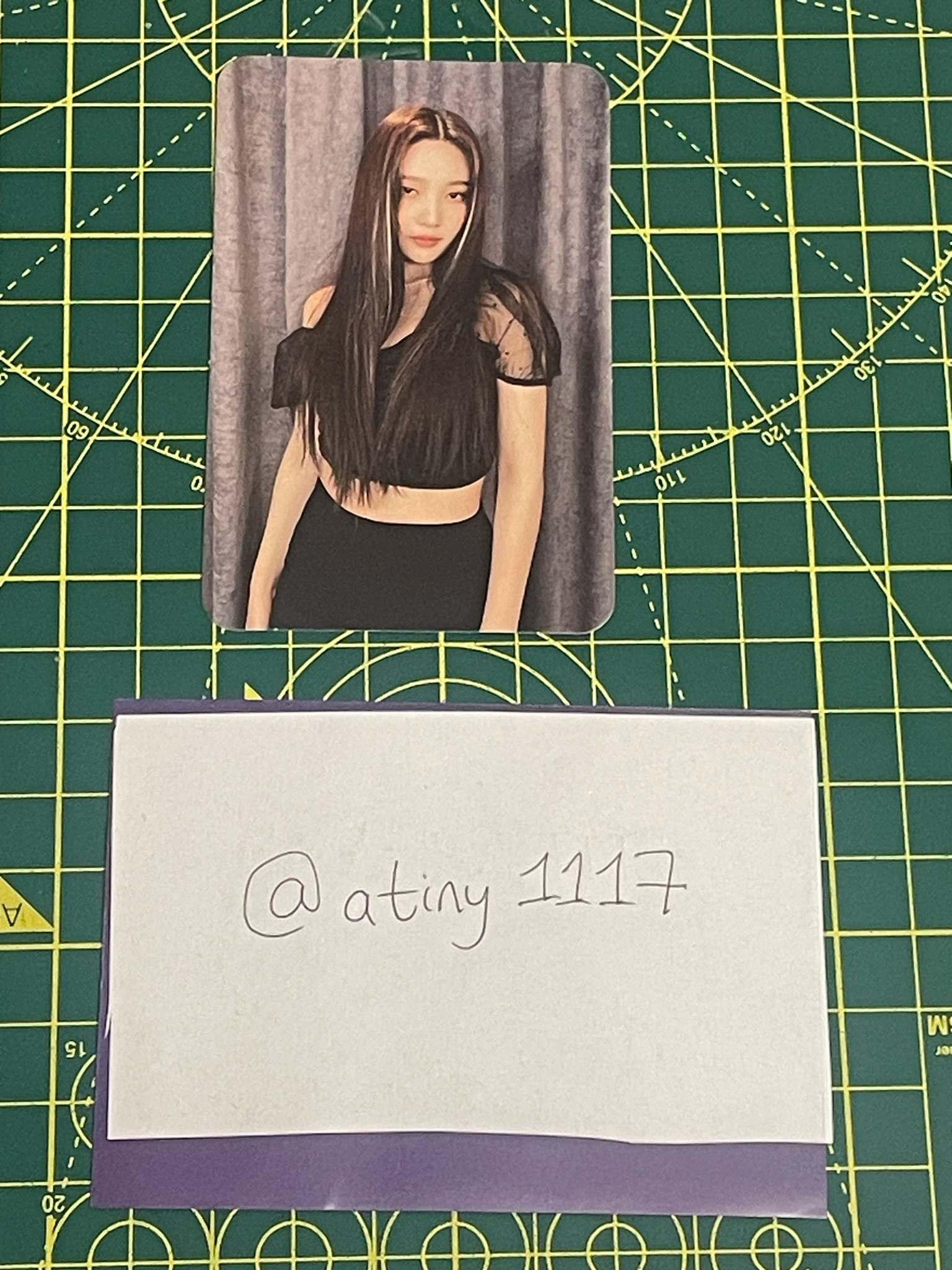 Red Velvet Joy Red Velvet - Joy - Official Fanclub Other 2020 version kit photocard photocard set fanclub/membership listing photo 1