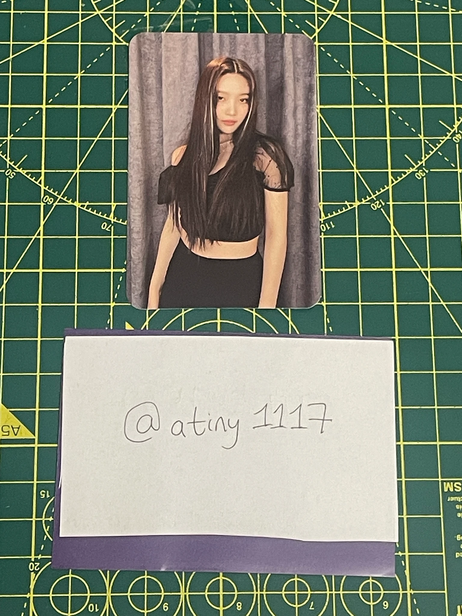 Red Velvet Joy Red Velvet - Joy - Official Fanclub Other 2020 version kit photocard photocard set fanclub/membership listing photo 1