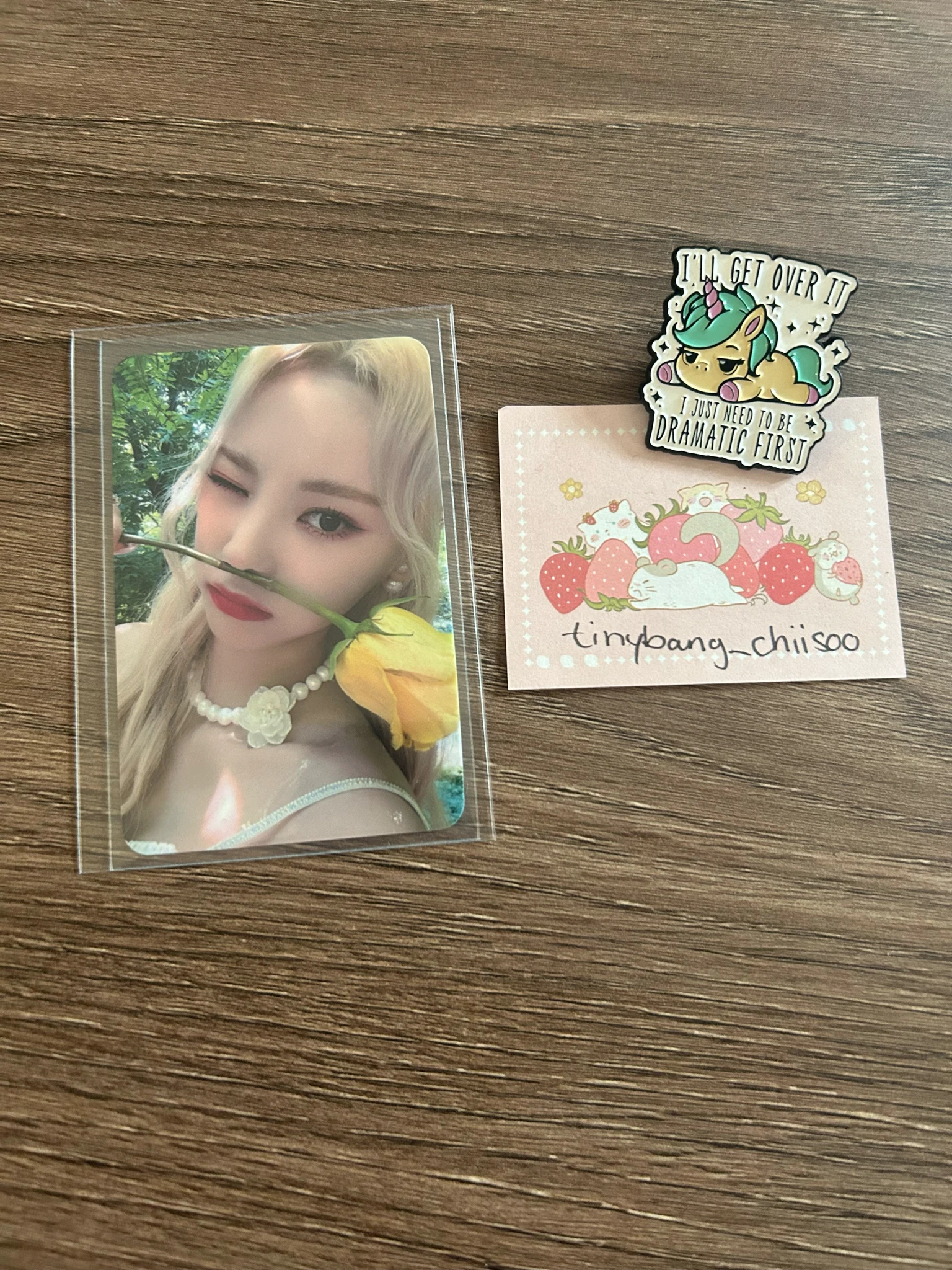 LOONA JinSoul LOONA - JinSoul - Flip That Album soundwave online fansign round 1 listing photo 1