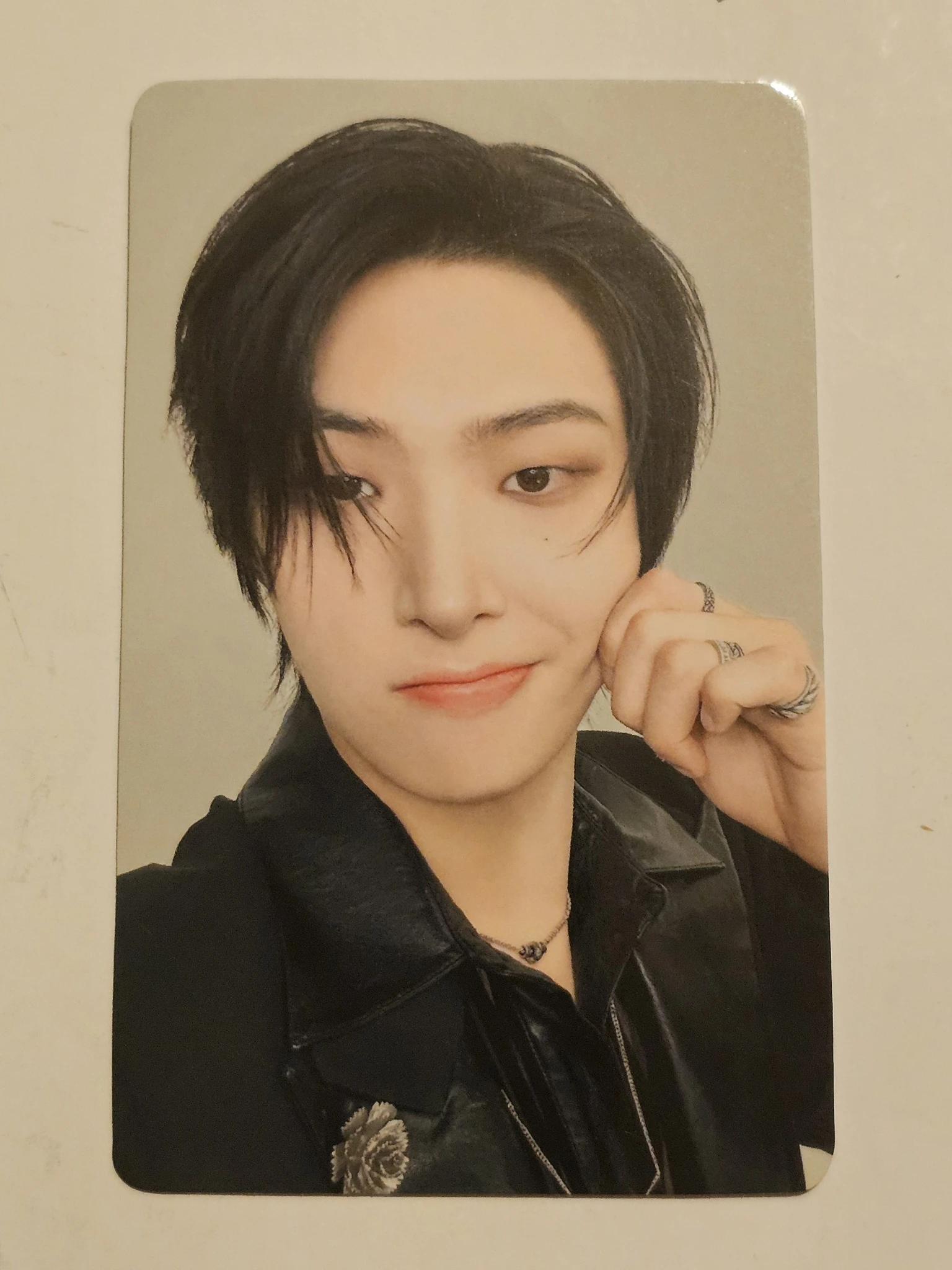 ATEEZ Mingi ATEEZ - Mingi - Ashes to Light Album tower records lucky draw A version listing photo 1