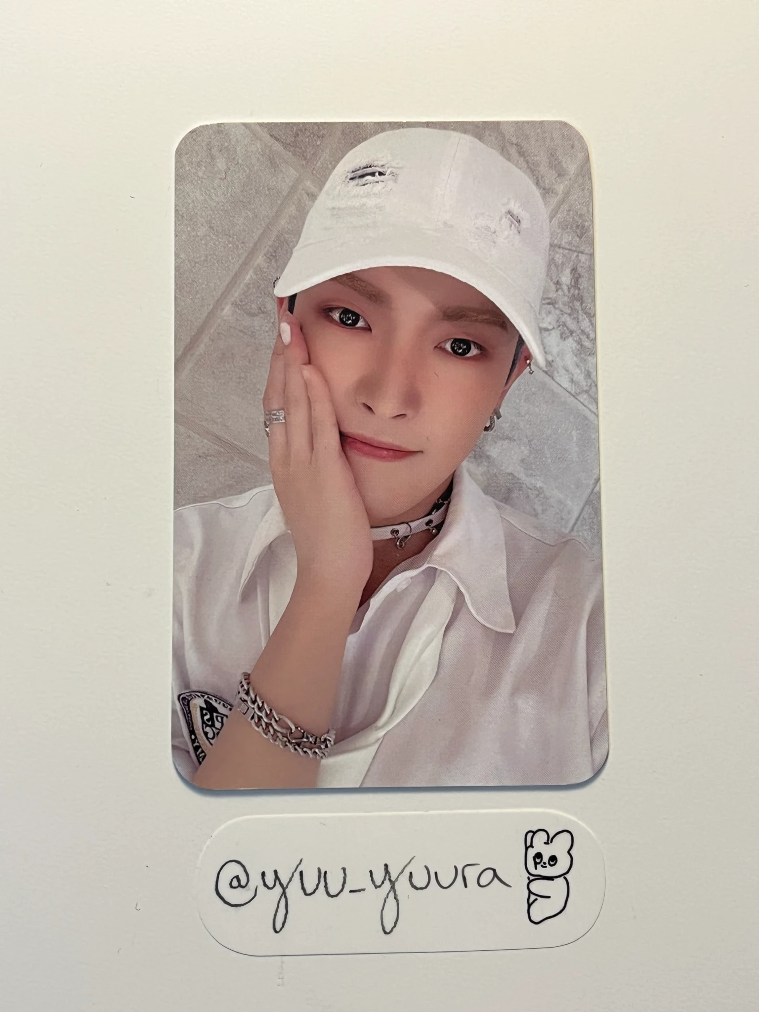 ATEEZ Hongjoong ATEEZ - Hongjoong - THE WORLD EP.2 : OUTLAW Album album photocard listing photo 1