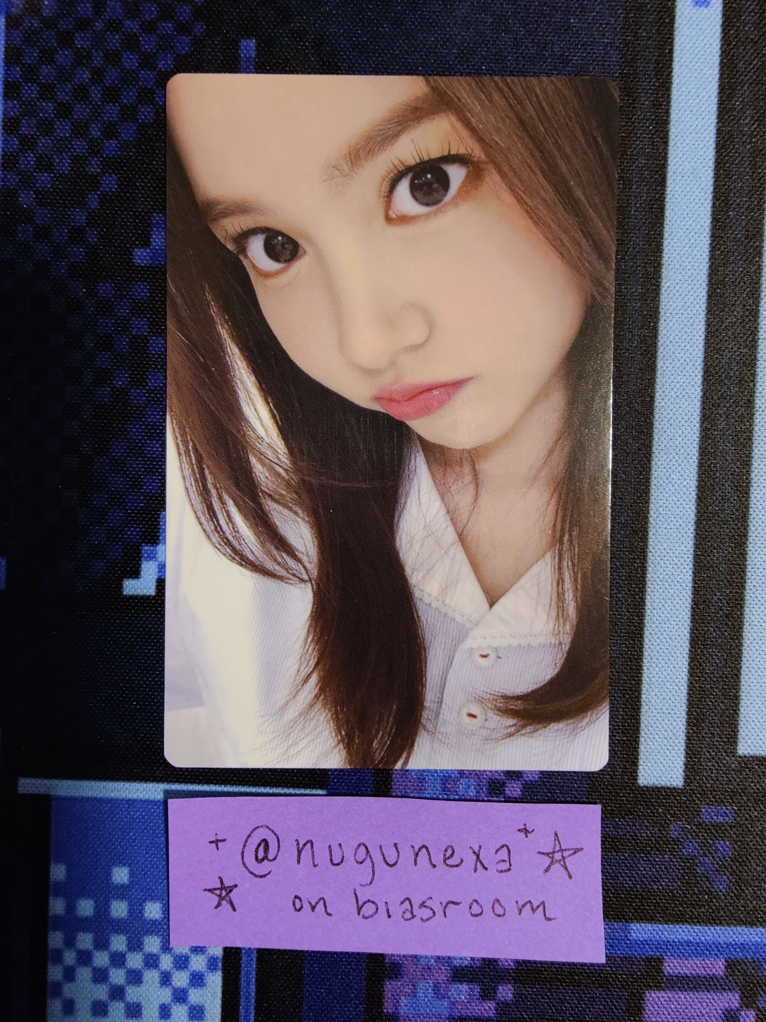 Hearts2Hearts Carmen Hearts2Hearts - Carmen - The Chase Album musicart (music art) fansign round 2 listing photo 1