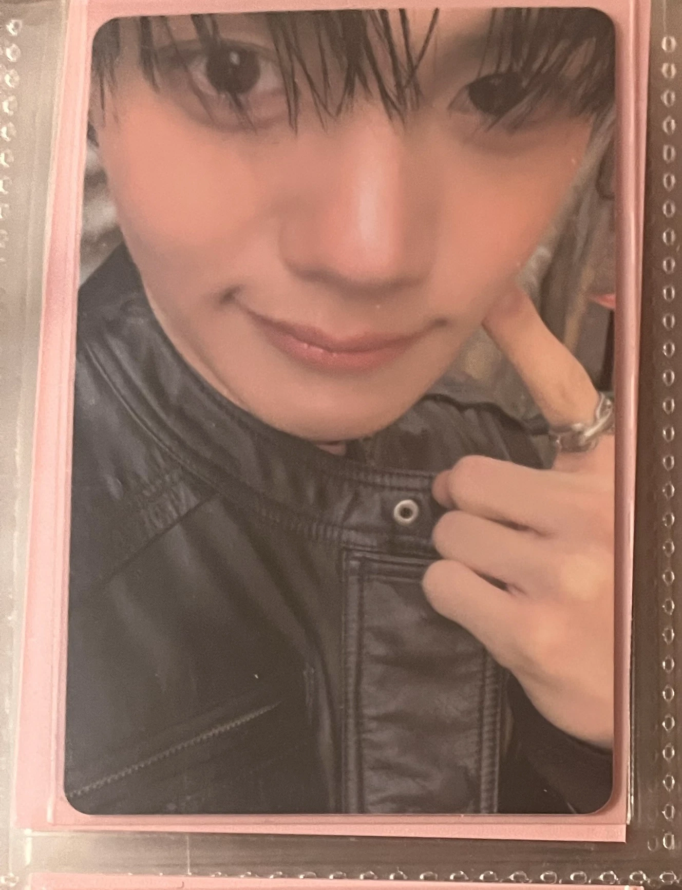 AND2BLE Gyuvin AND2BLE - Gyuvin - Sequence 01: Curiosity Album poca album break version album photocard FPO listing photo 1