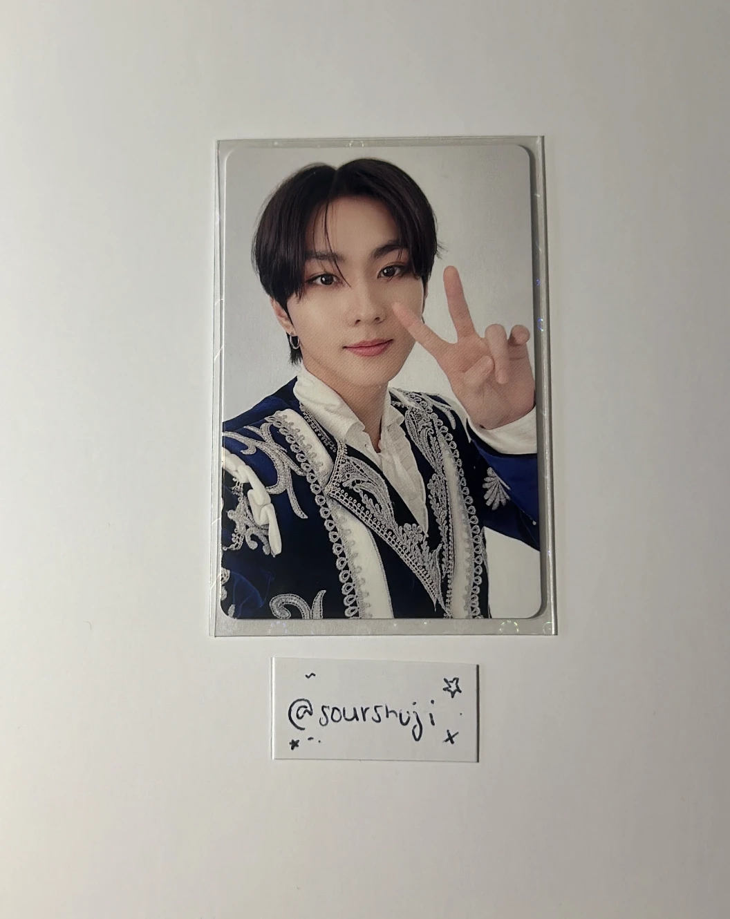 ENHYPEN Jungwon ENHYPEN - Jungwon - World Tour 'Fate Plus' Event merch photocard japan t-shirt listing photo 1