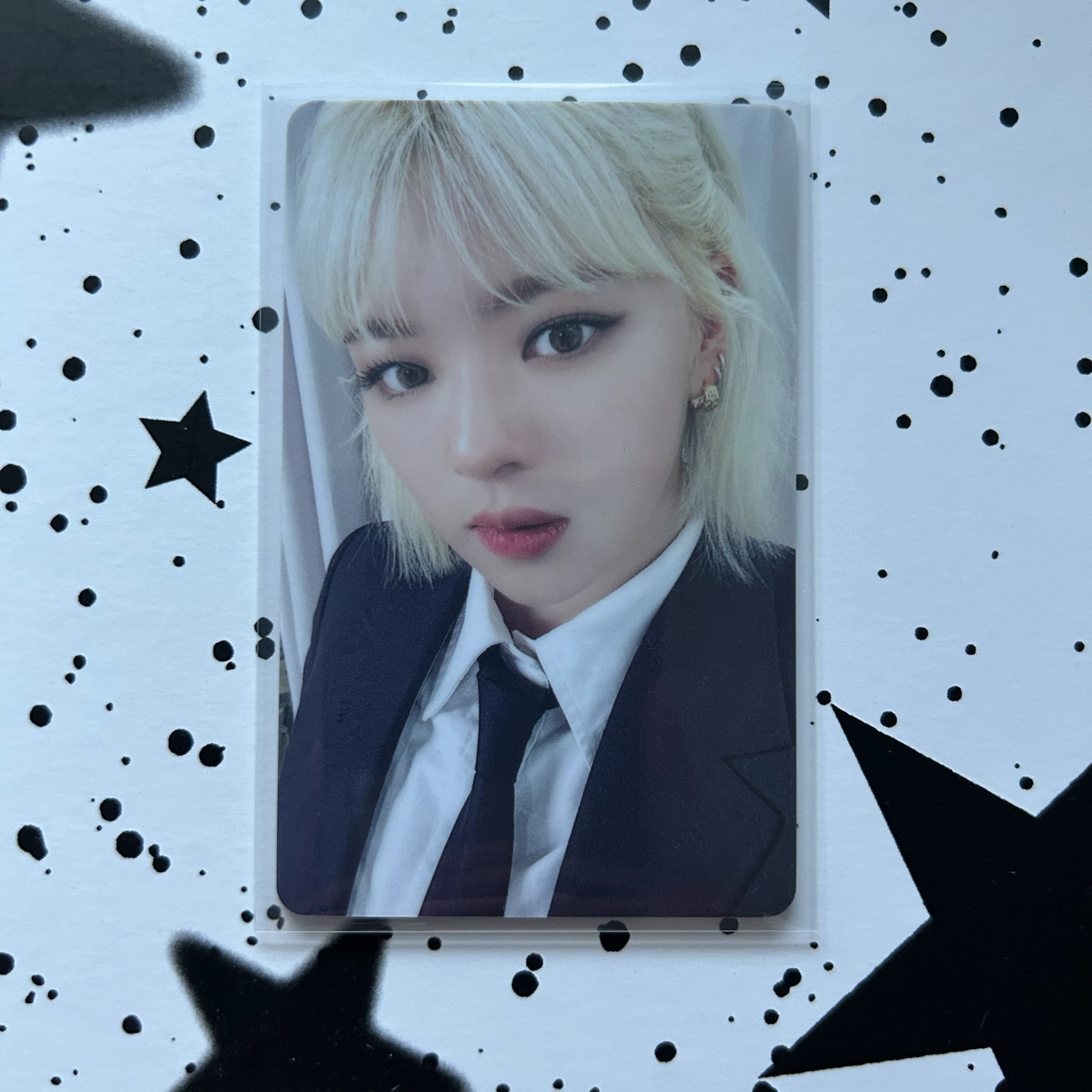 TWICE Jeongyeon TWICE - Formula of Love: O+T=<3 Album withmuu withdrama lucky draw A version pvc card listing photo 1