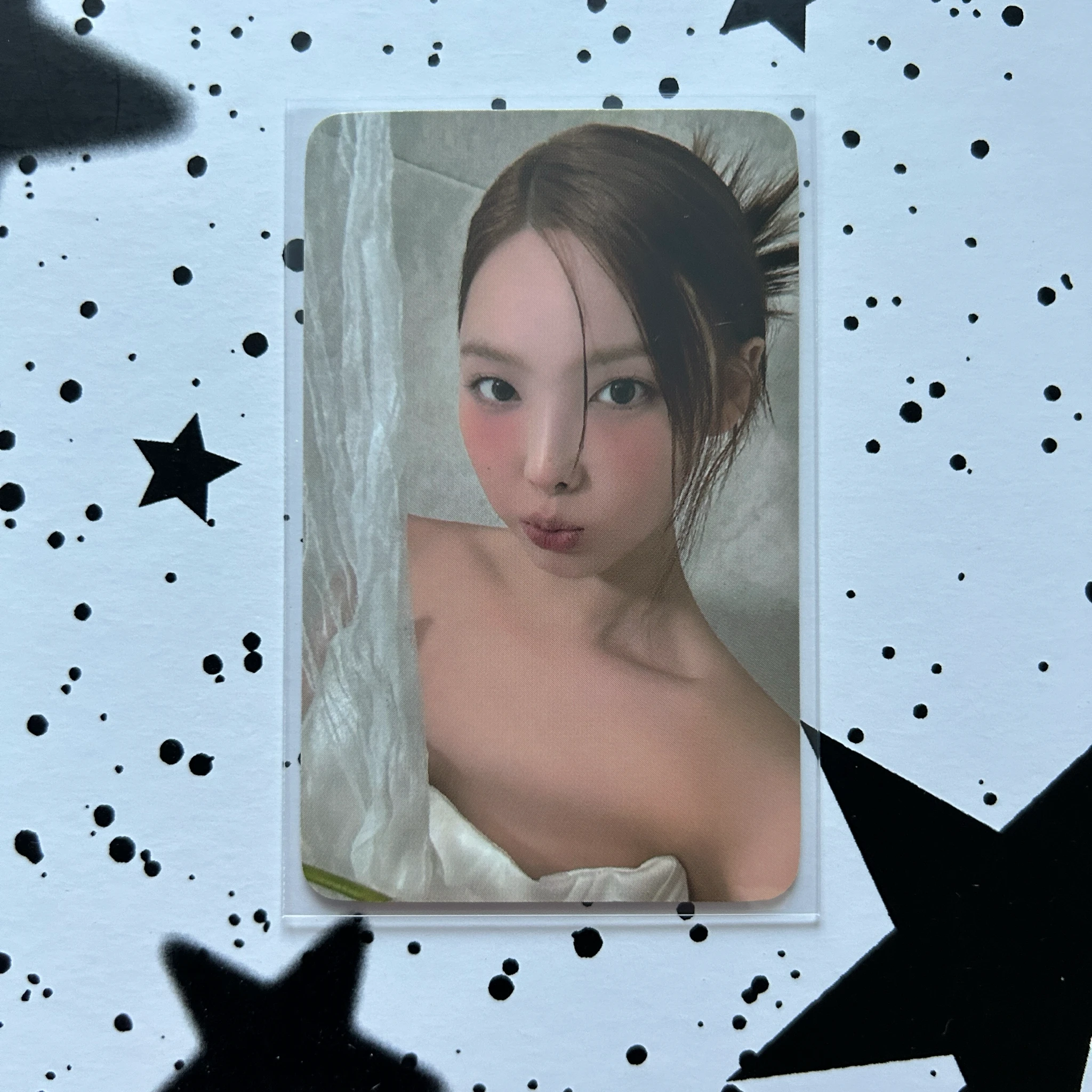TWICE Nayeon TWICE-Nayeon-Album-yes, i am listing photo 1