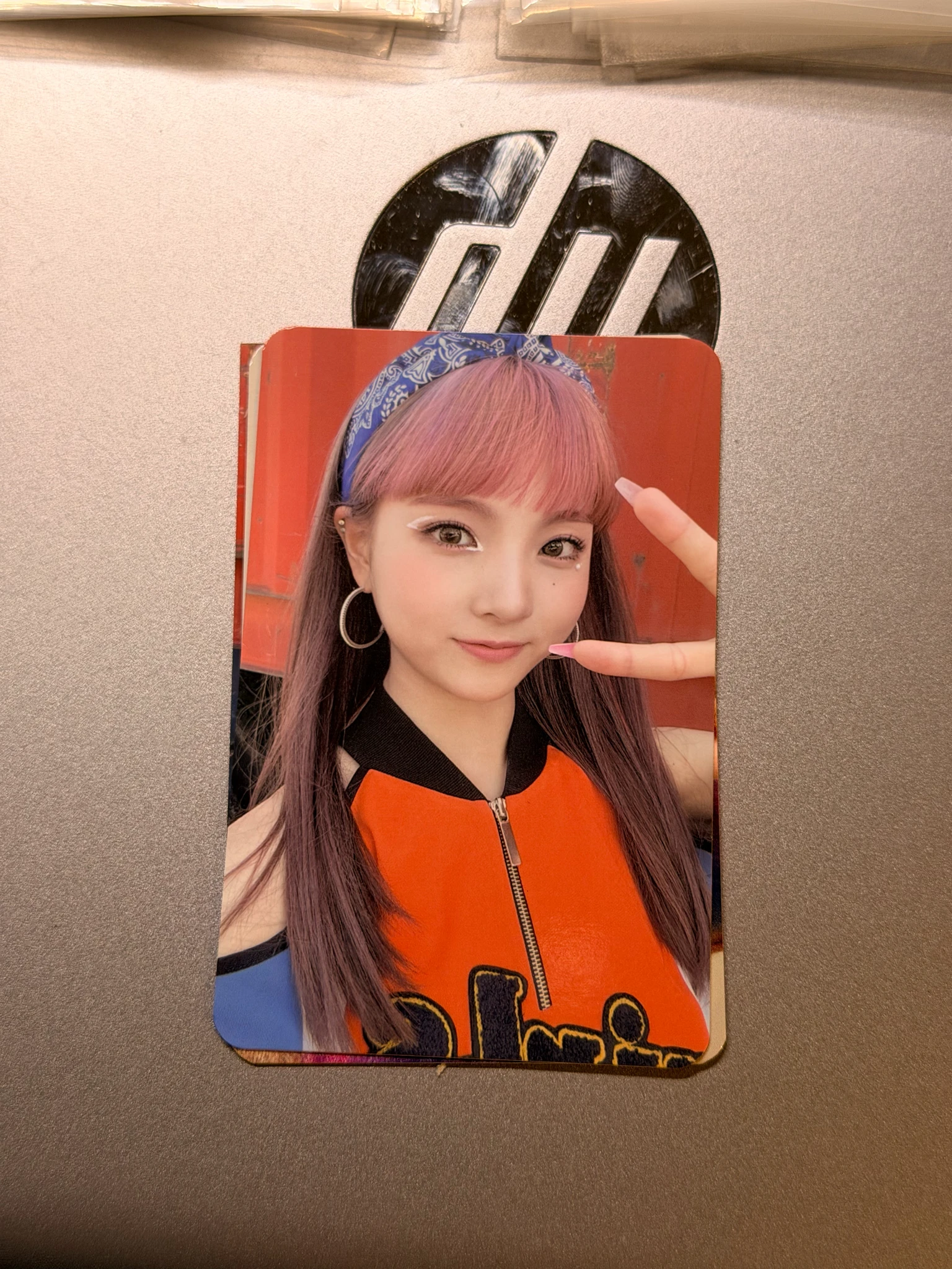 Hot Issue Dain Hot Issue - Dain - Icons Album signature back listing photo 1