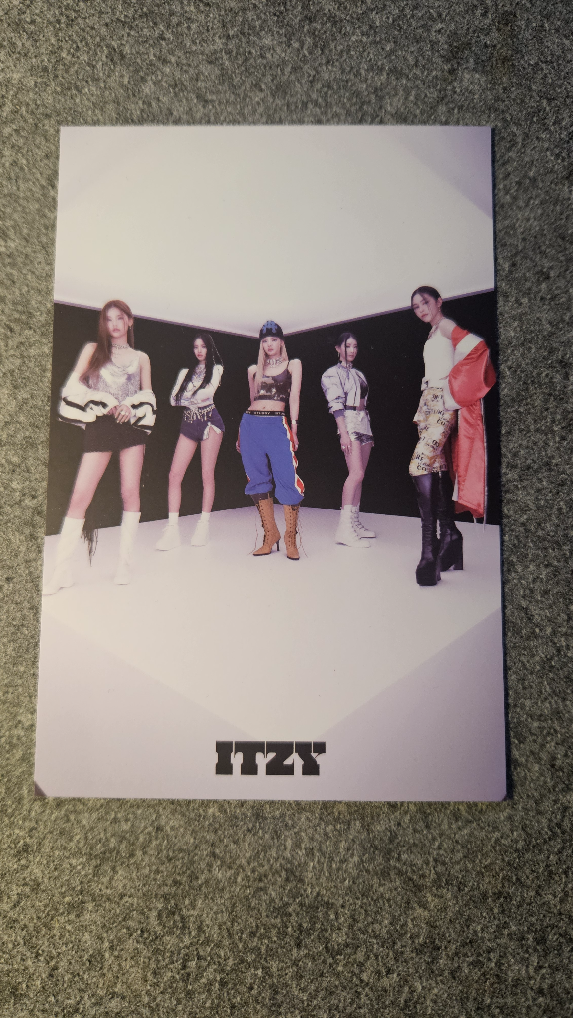 ITZY ITZY - KILL MY DOUBT Album album inclusion standard version postcard listing photo 1