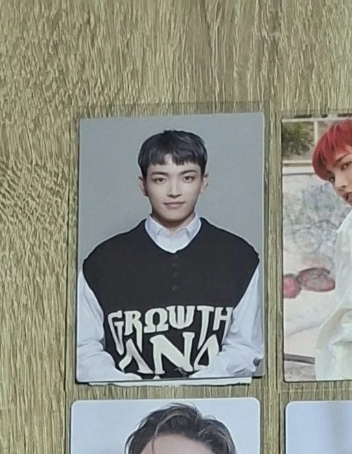 ATEEZ Hongjoong ATEEZ - Hongjoong - Treasure EP. Fin: All to Action Anniversary Album album photocard adult set listing photo 1