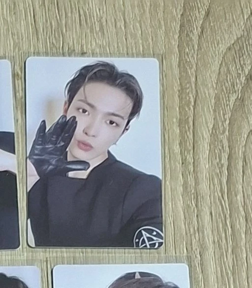 ATEEZ Hongjoong ATEEZ - Hongjoong - Golden Hour : Part 2 Album album photocard digipack version version 3 listing photo 1