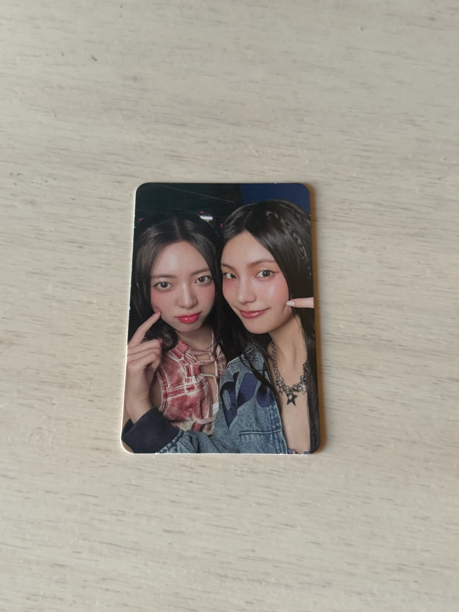 ITZY ITZY - GOLD Album listing photo 1