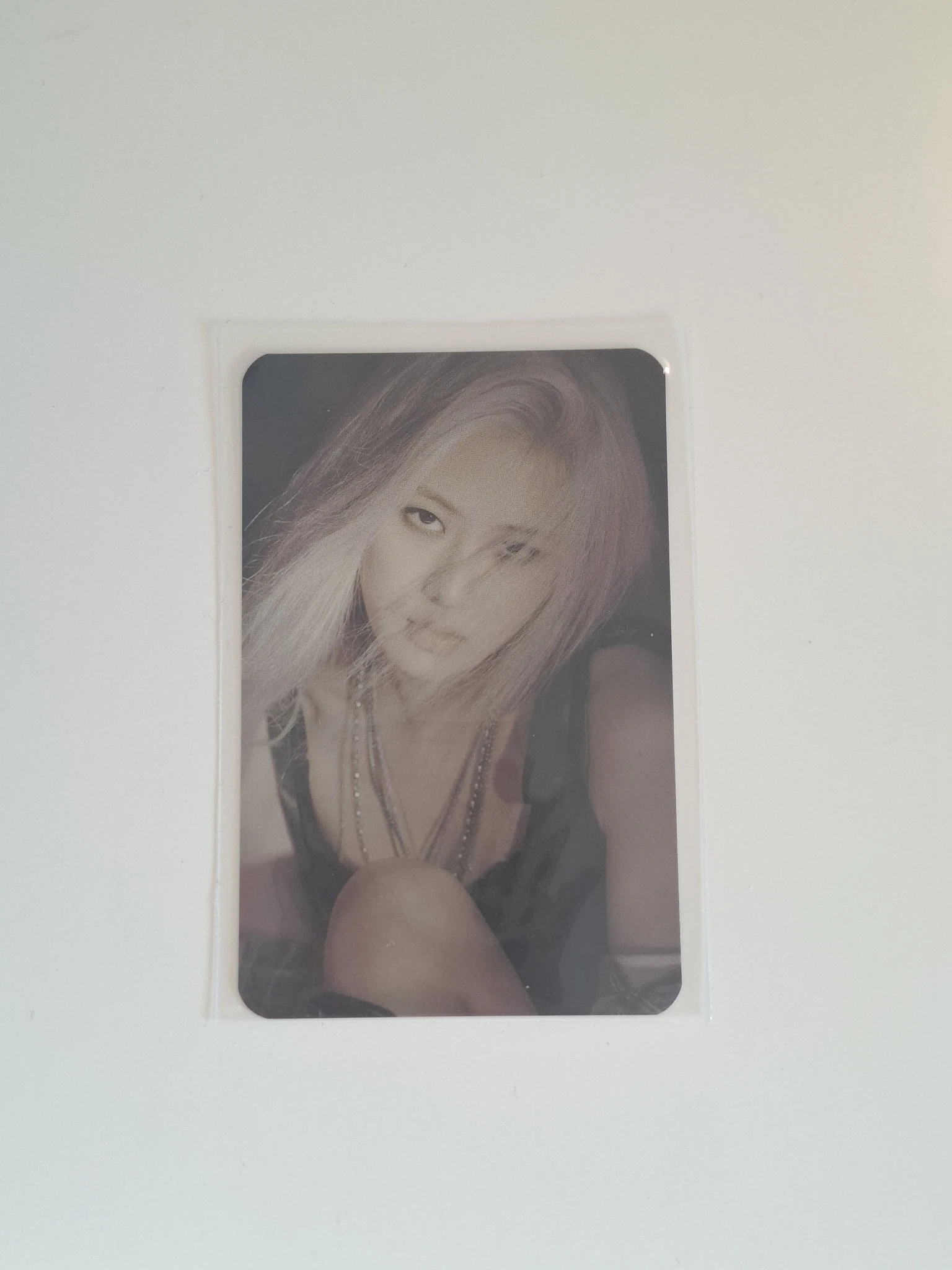 BLACKPINK Rosé BLACKPINK - Rosé - THE ALBUM Album pob (pre-order benefit) apple music listing photo 1