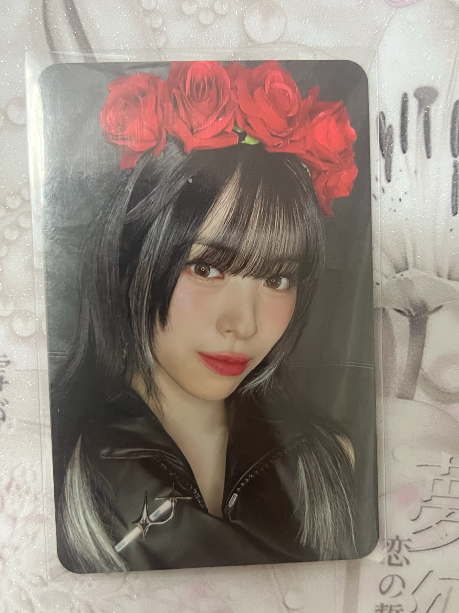 ITZY Ryujin ITZY - Ryujin - BORN TO BE Album A Ver. White Back Ver listing photo 1
