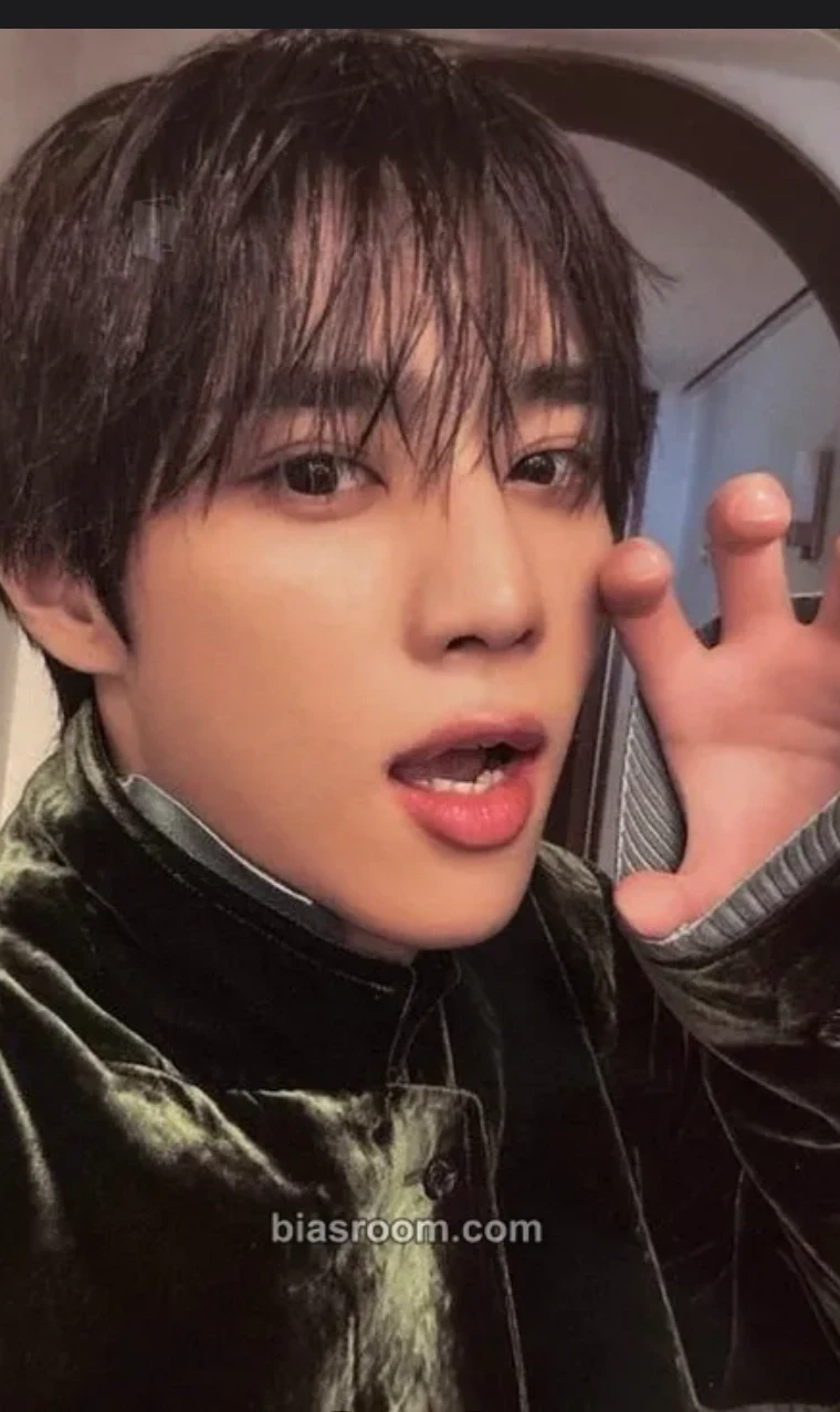 THE BOYZ Sunwoo THE BOYZ - Sunwoo - Unexpected Album become version album photocard listing photo 1