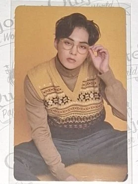 EXO Xiumin EXO - Xiumin - 2018 EXO Season's Greetings Other season's greetings photocard calendar listing photo 1