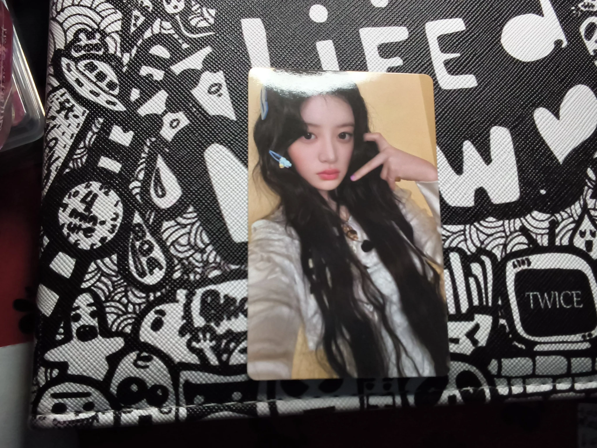 ILLIT Minju ILLIT - Minju - MAMIHLAPINATAPAI Album album photocard GRWM version listing photo 1