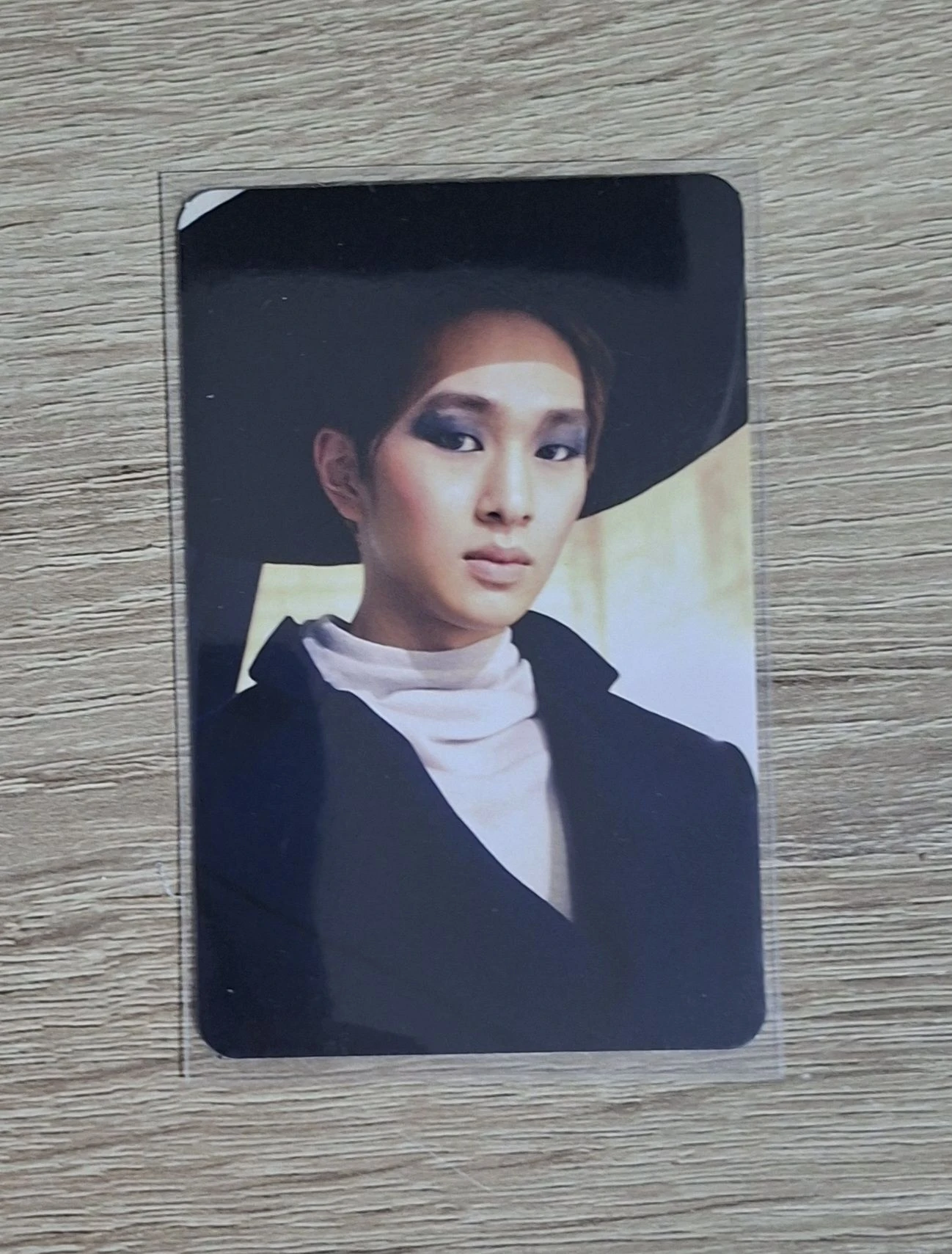 SHINee Onew SHINee - Onew - Everybody - The 5th Mini Album Album album photocard listing photo 1