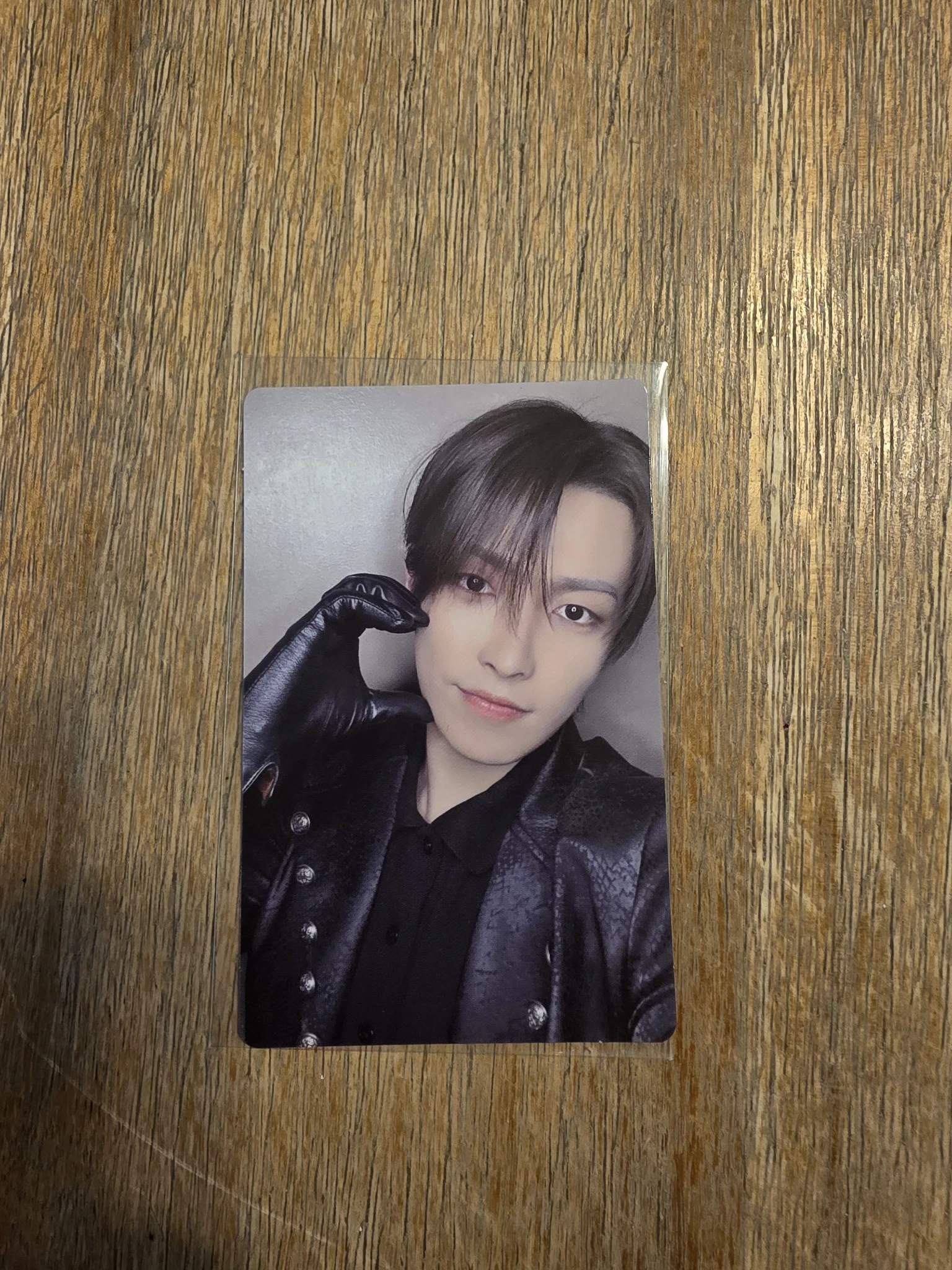 ATEEZ Hongjoong ATEEZ - Hongjoong - Golden Hour : Part.3 'In Your Fantasy Edition' Album Cheek Heart listing photo 1