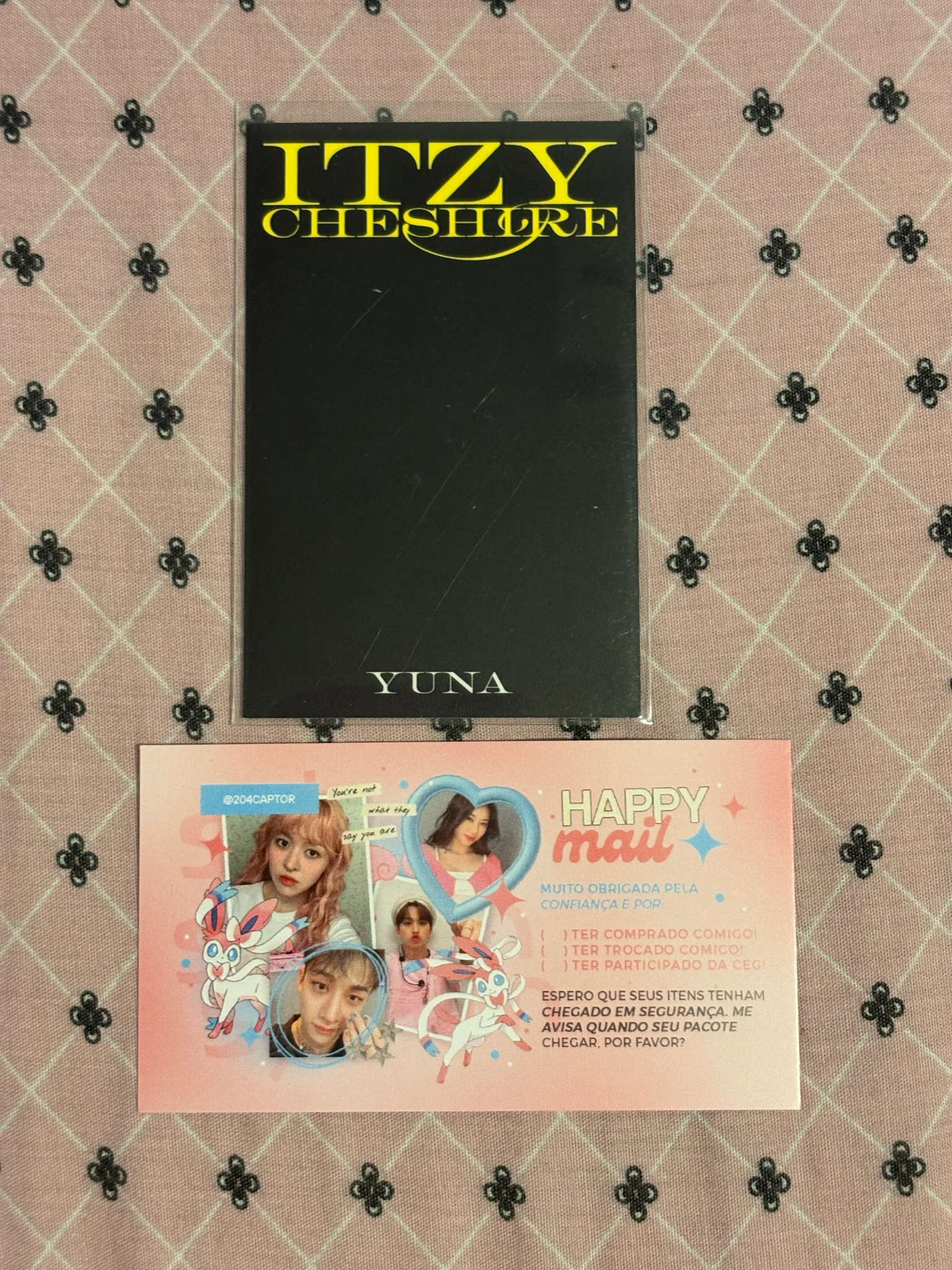 ITZY Yuna ITZY - Yuna - Cheshire Album album photocard standard version neon photocard non-selfie concept photocard listing photo 2