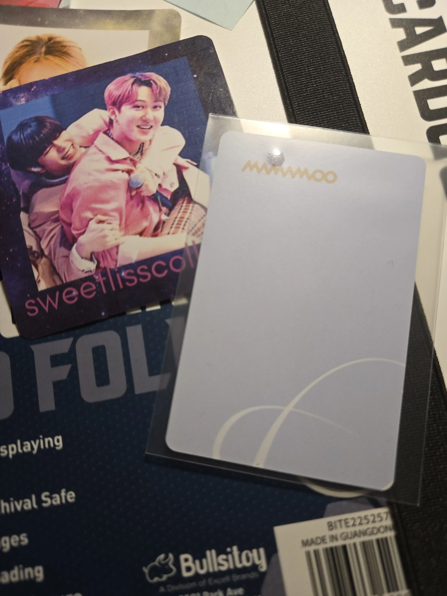 MAMAMOO Solar MAMAMOO - Solar - WAW Album album photocard listing photo 2