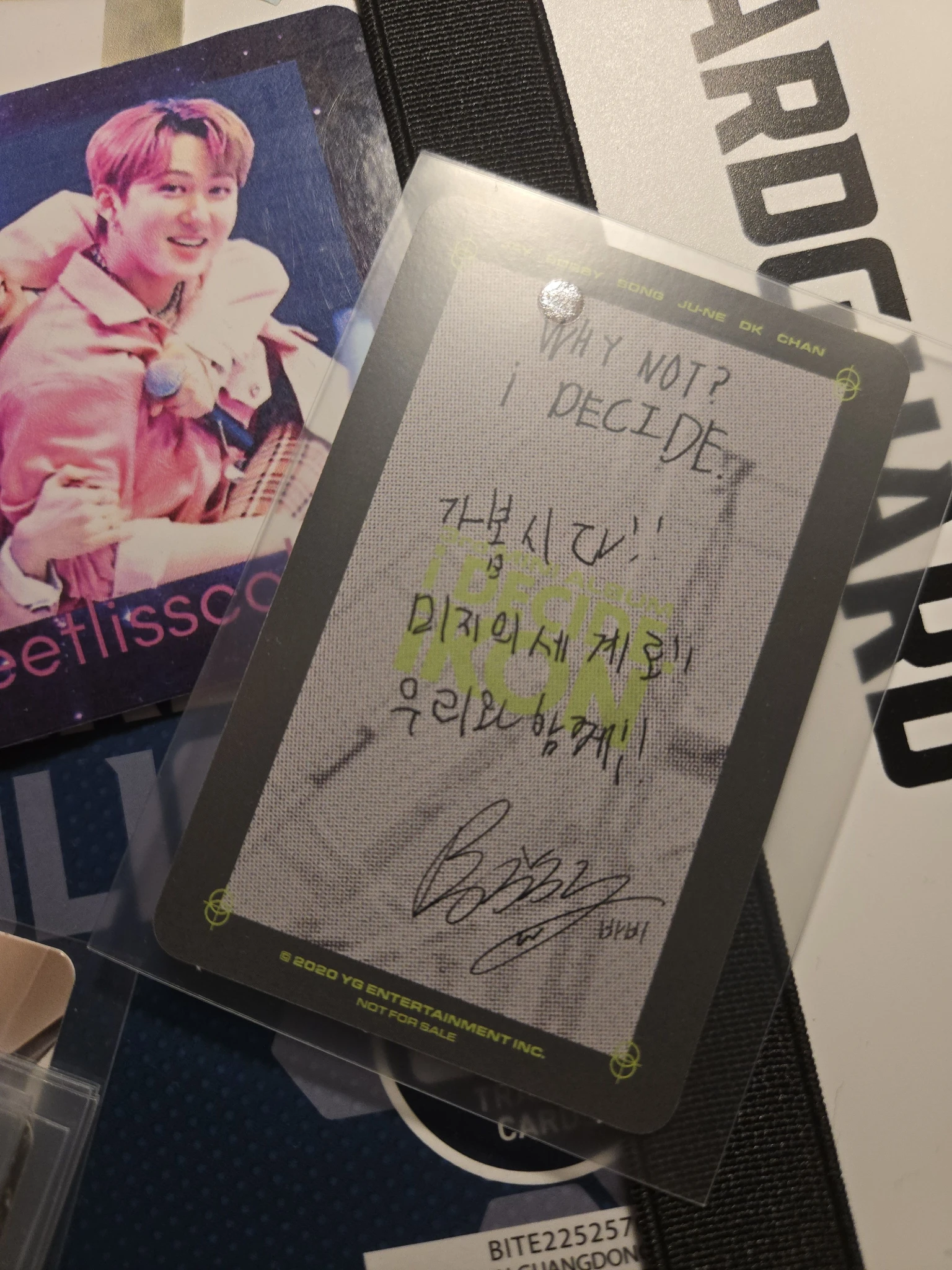 iKON Bobby iKON - Bobby - I Decide Album album photocard green version listing photo 2