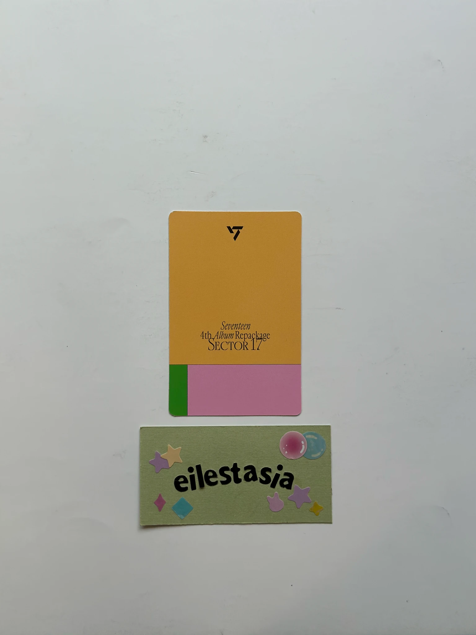 SEVENTEEN Dino SEVENTEEN - Dino - SECTOR 17 Album listing photo 2