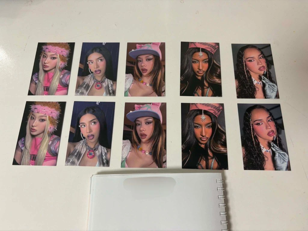 KATSEYE Yoonchae KATSEYE - Yoonchae - PINKY UP Album broadcast listing photo 2