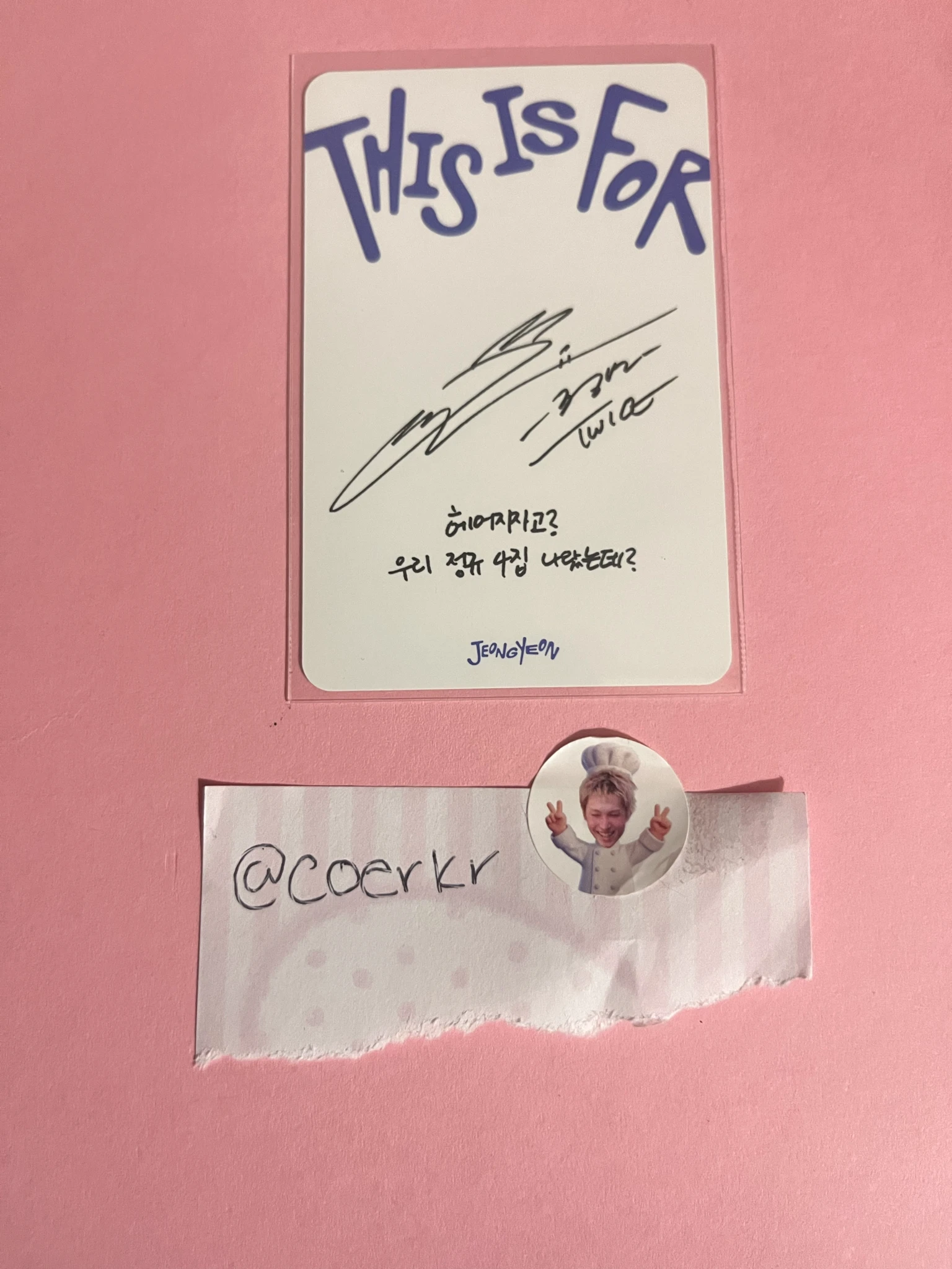 TWICE Jeongyeon TWICE-Jeongyeon-Album-this is for listing photo 2