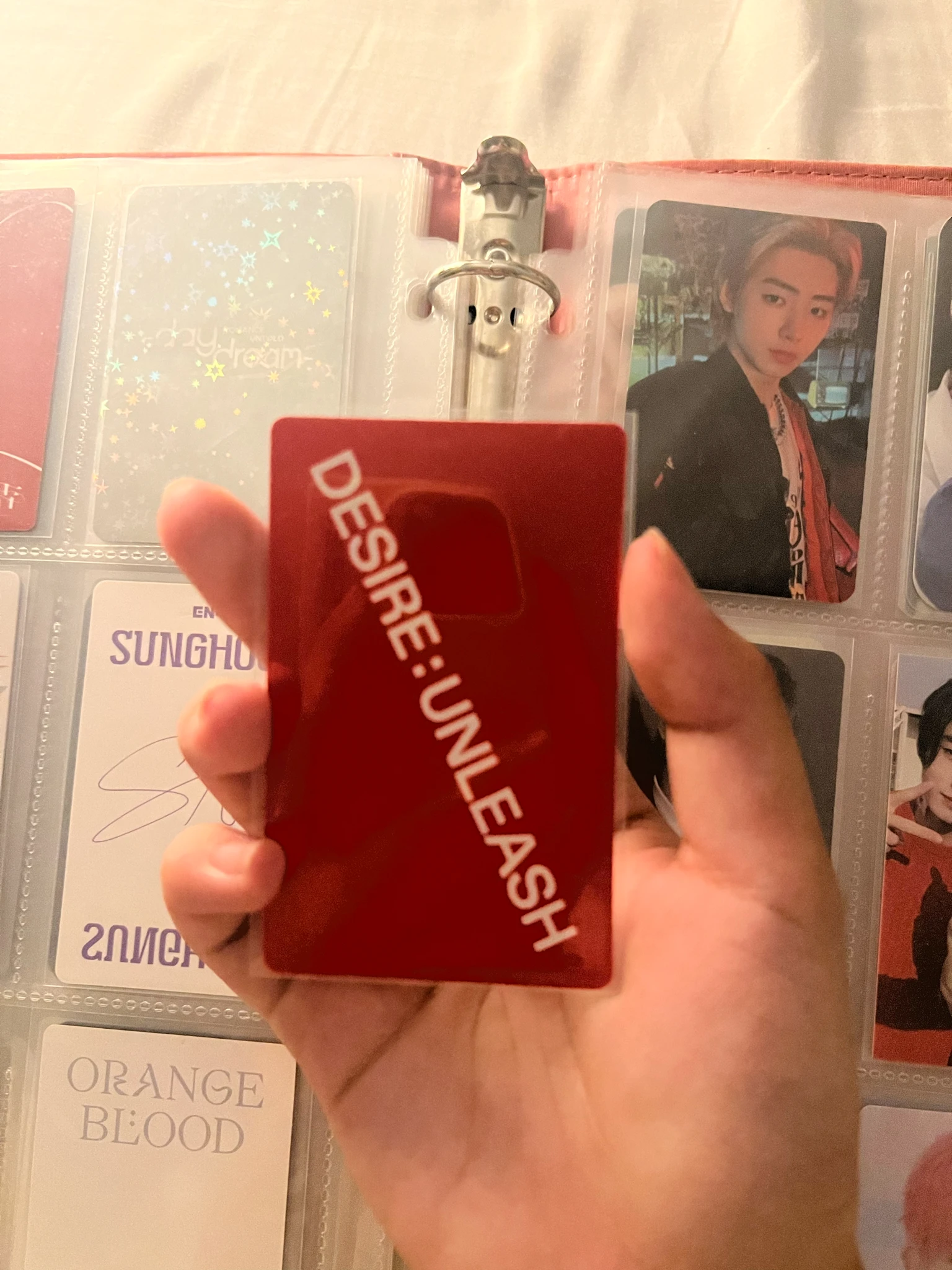 ENHYPEN Sunghoon ENHYPEN - Sunghoon - DESIRE: UNLEASH Album korean album (non-kr source) album photocard photocard set bath bomb version listing photo 2