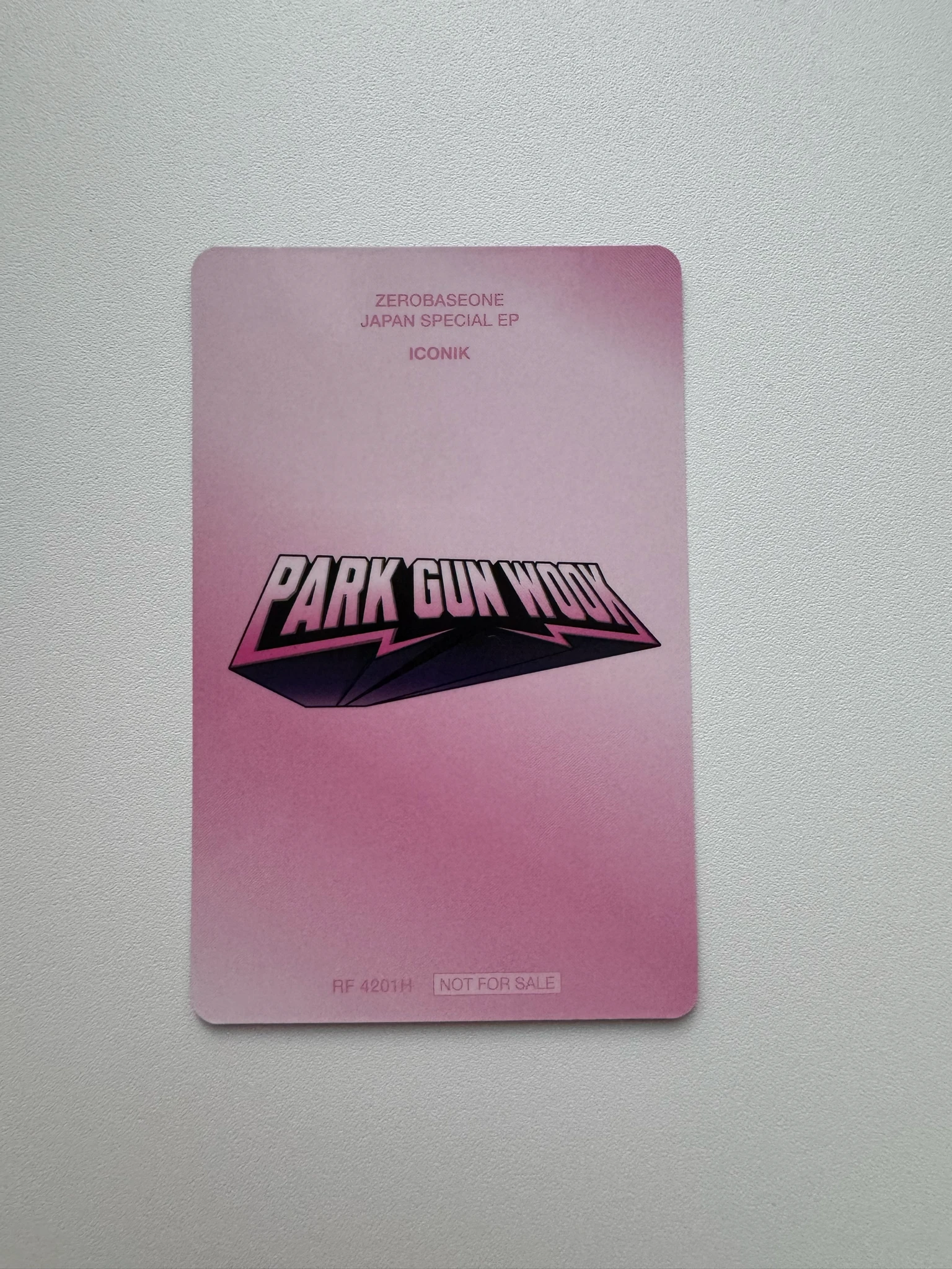 ZEROBASEONE Gunwook ZEROBASEONE - Gunwook - ICONIK Album album photocard solo jacket version japanese album C version listing photo 2