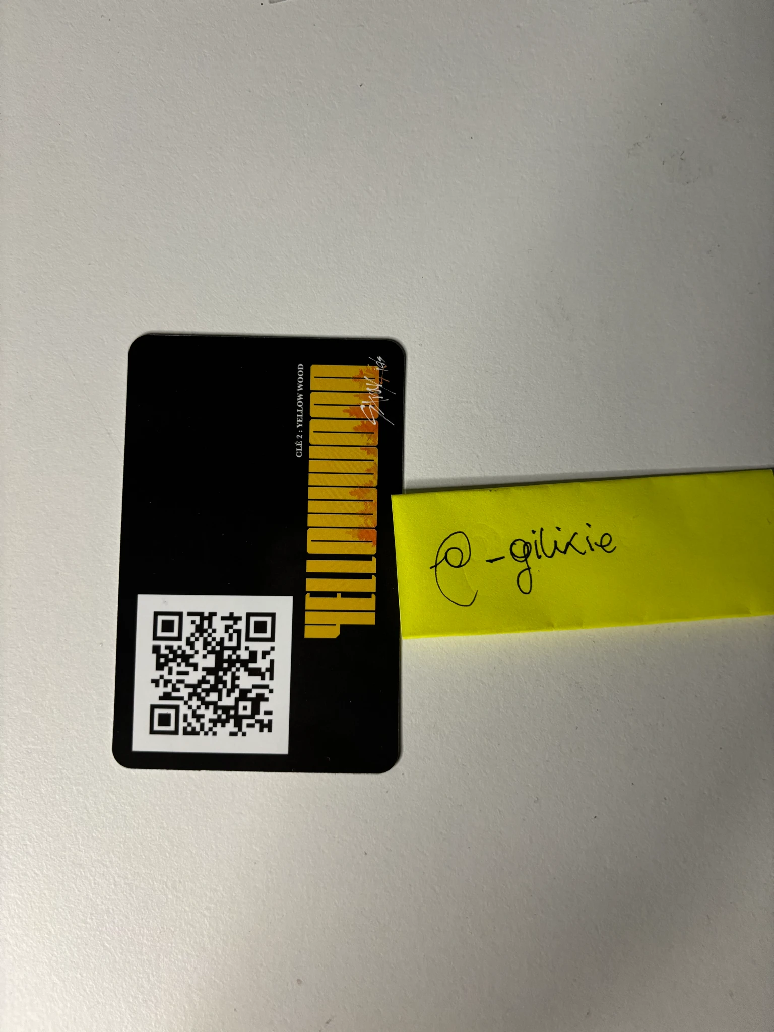 Stray Kids Felix Stray Kids - Felix - Clé 2: Yellow Wood Album album photocard black border ver. listing photo 2