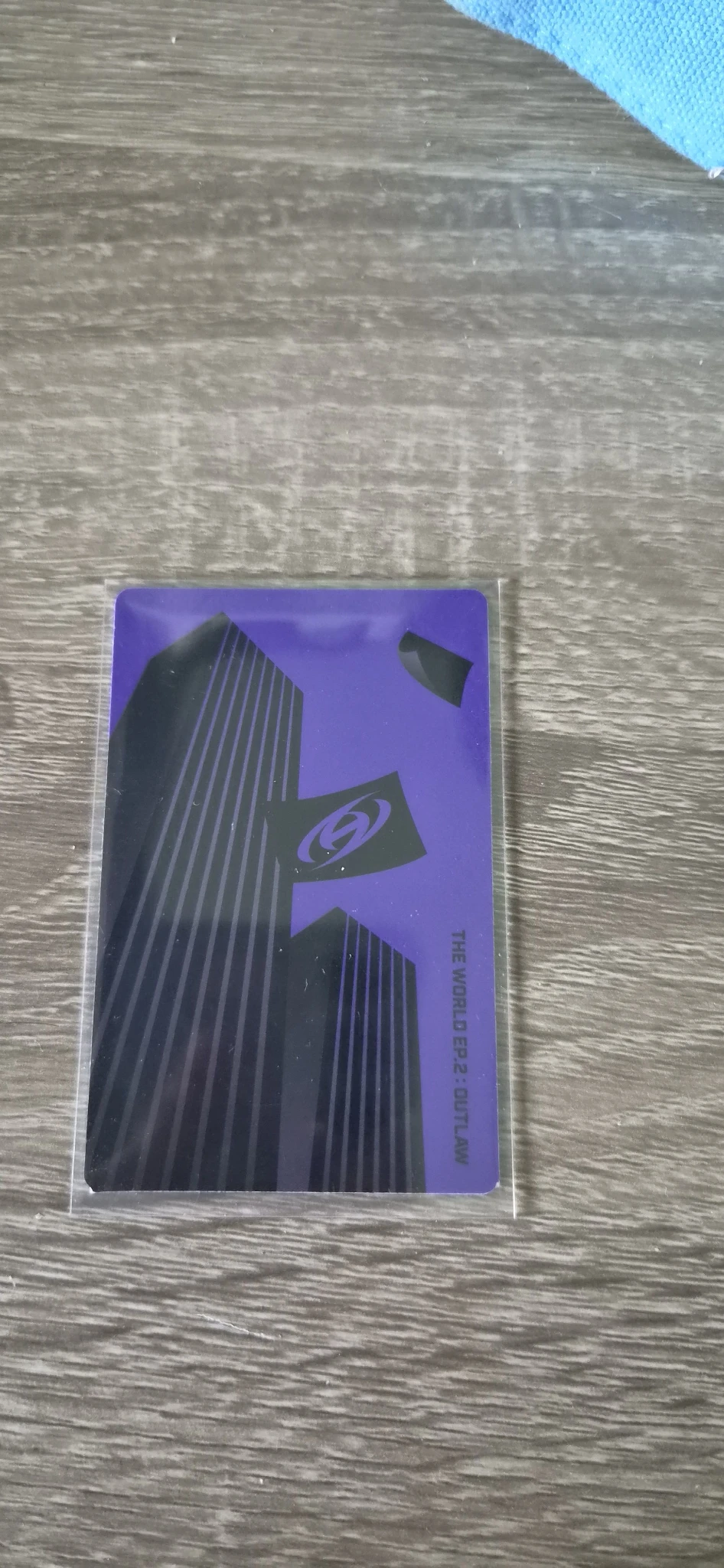 ATEEZ Hongjoong ATEEZ - Hongjoong - THE WORLD EP.2 : OUTLAW Album album photocard diary version version 1 listing photo 2