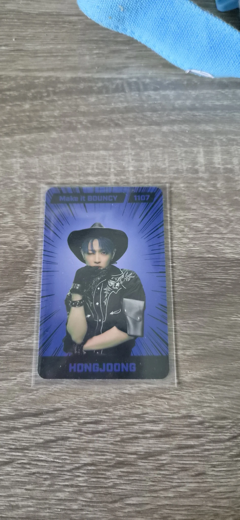 ATEEZ Hongjoong ATEEZ - Hongjoong - THE WORLD EP.2 : OUTLAW Album album photocard listing photo 2