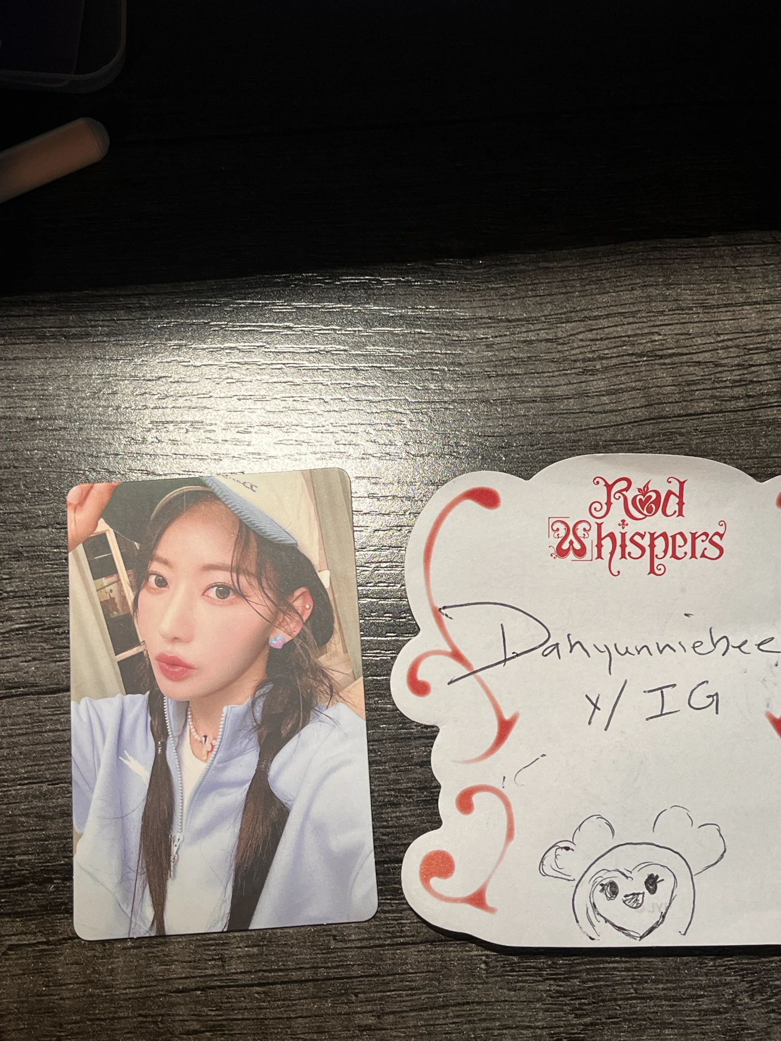 LE SSERAFIM Sakura LE SSERAFIM - Sakura - UNFORGIVEN Album weverse album version album photocard listing photo 2